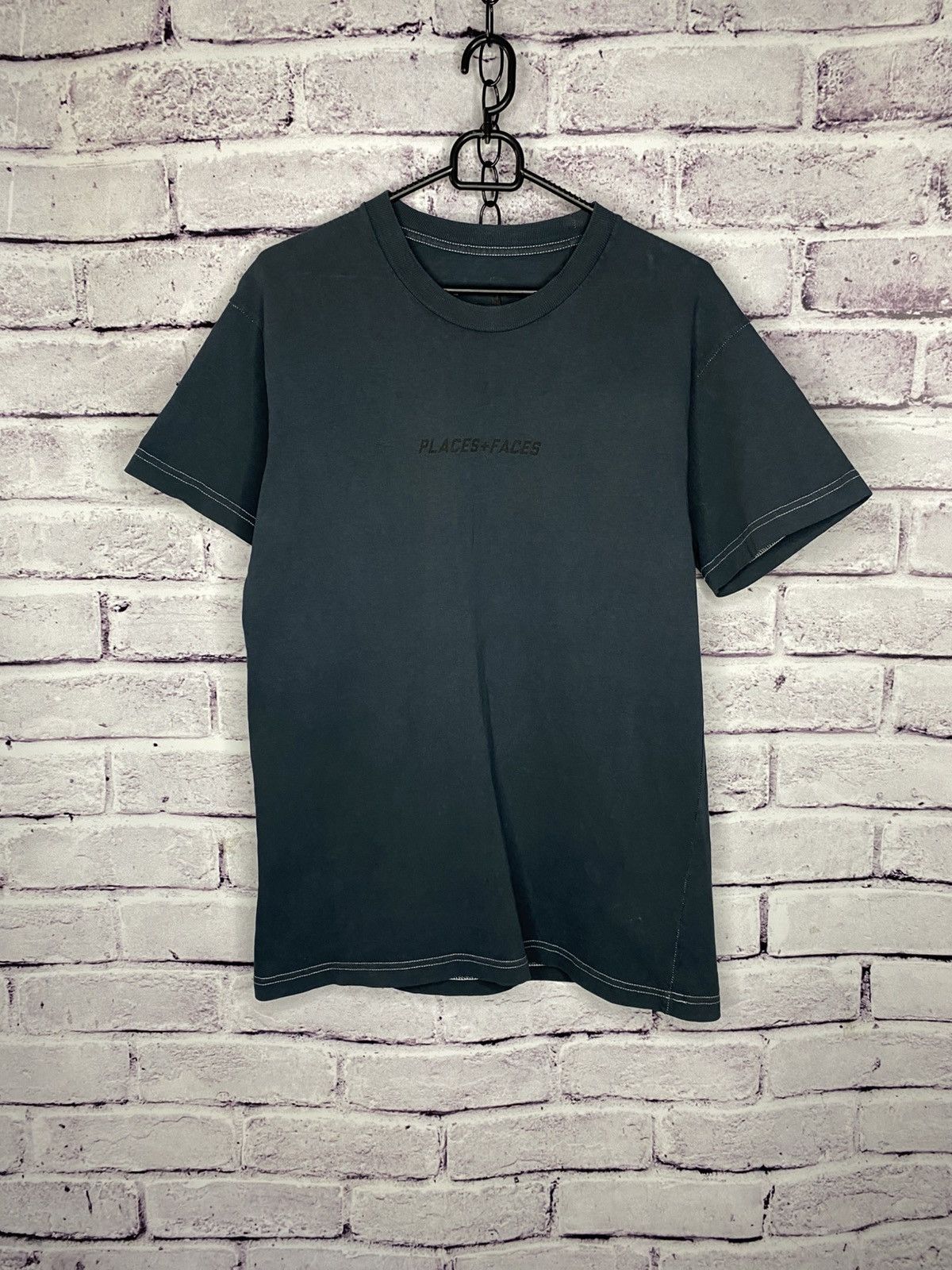 Places + Faces Mens Places + Faces Centr Logo T-Shit Vintage Size US M / EU 48-50 / 2 - 1 Thumbnail