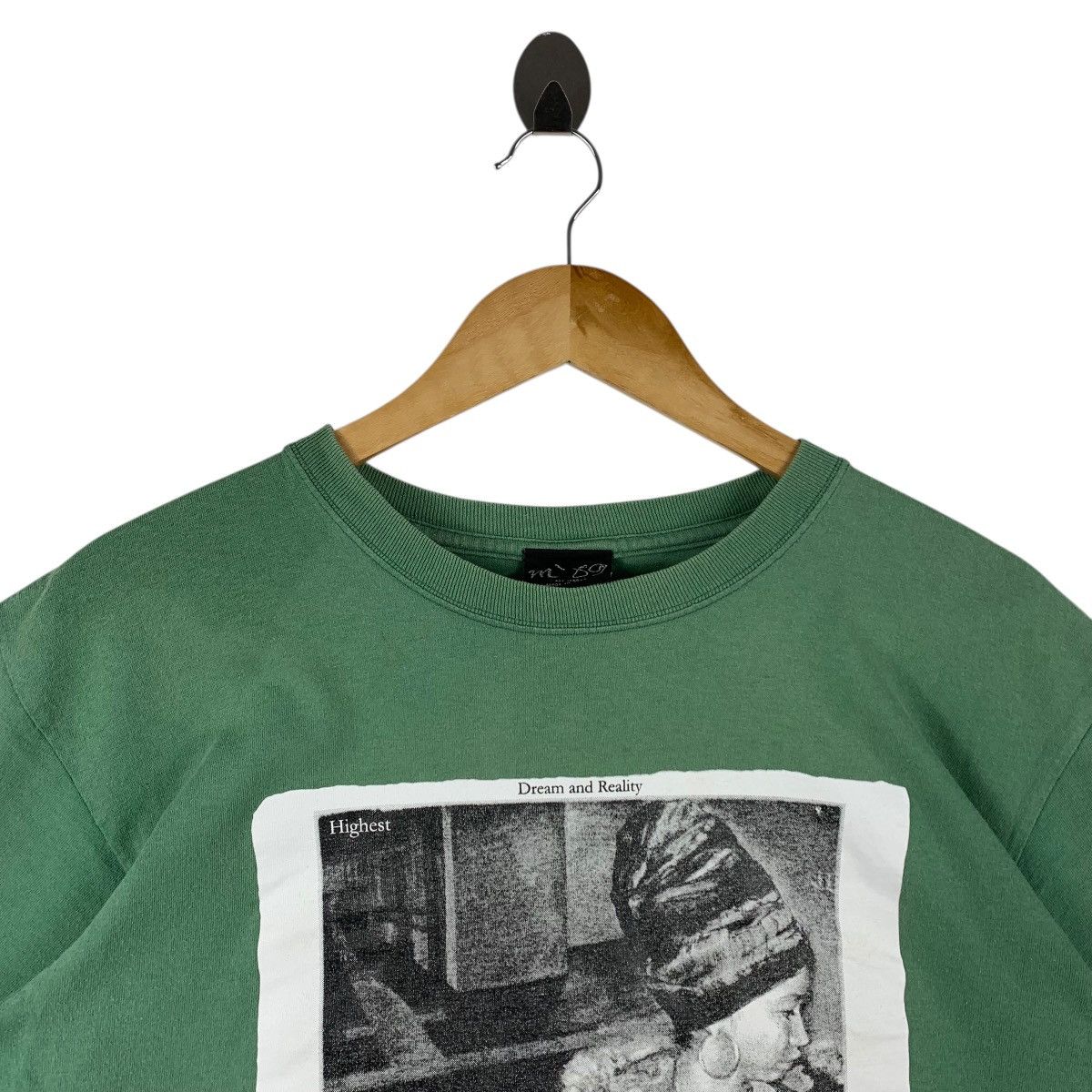 Anvil Vintage Soul Sister Since 1969 Dream and Reality Graphic Tee Size US M / EU 48-50 / 2 - 2 Thumbnail