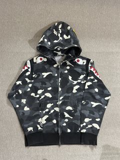 BAPE Fukuoka city camo shark full zip hoodie NIGO A Bathing Ape Size M