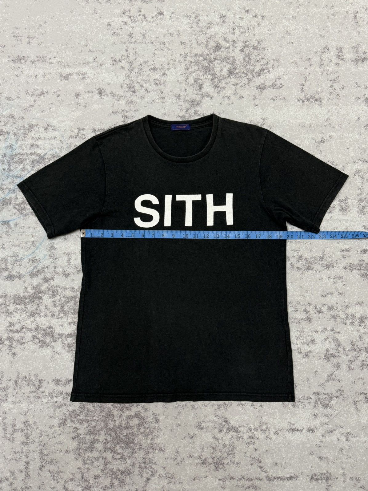 Undercover SITH “undercover x starwars” faded black Tshirt Size US S / EU 44-46 / 1 - 14 Thumbnail