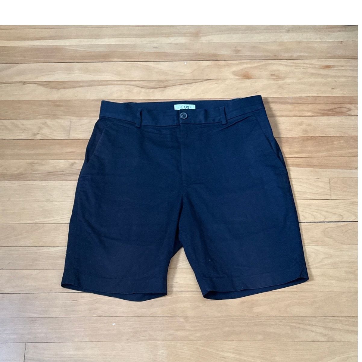 Cos COS Navy Blue Shorts Size EU 50 / US 34 Minimalist EUC Size US 34 / EU 50 - 1 Thumbnail