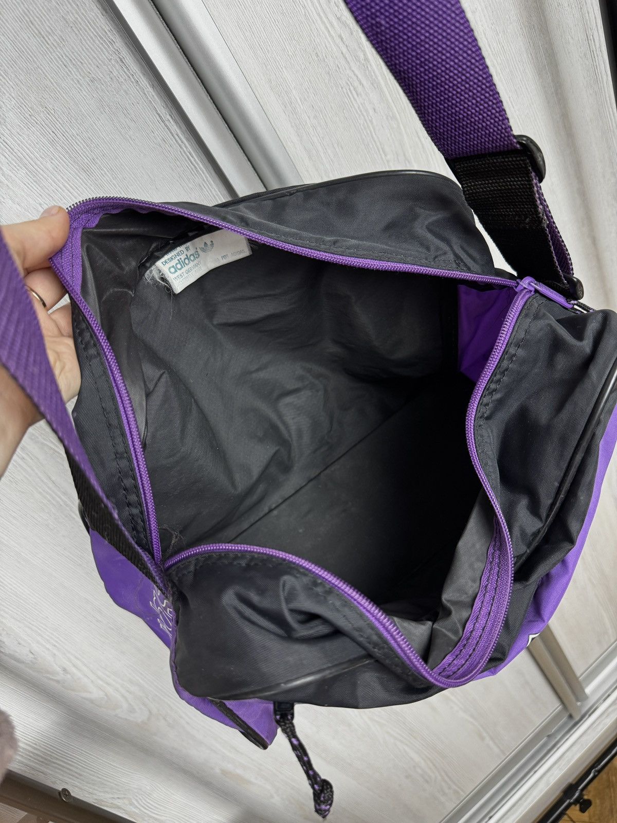 Adidas Vintage West Germany Adidas Authentic Sports MESSENGER Bag Size ONE SIZE - 14 Thumbnail
