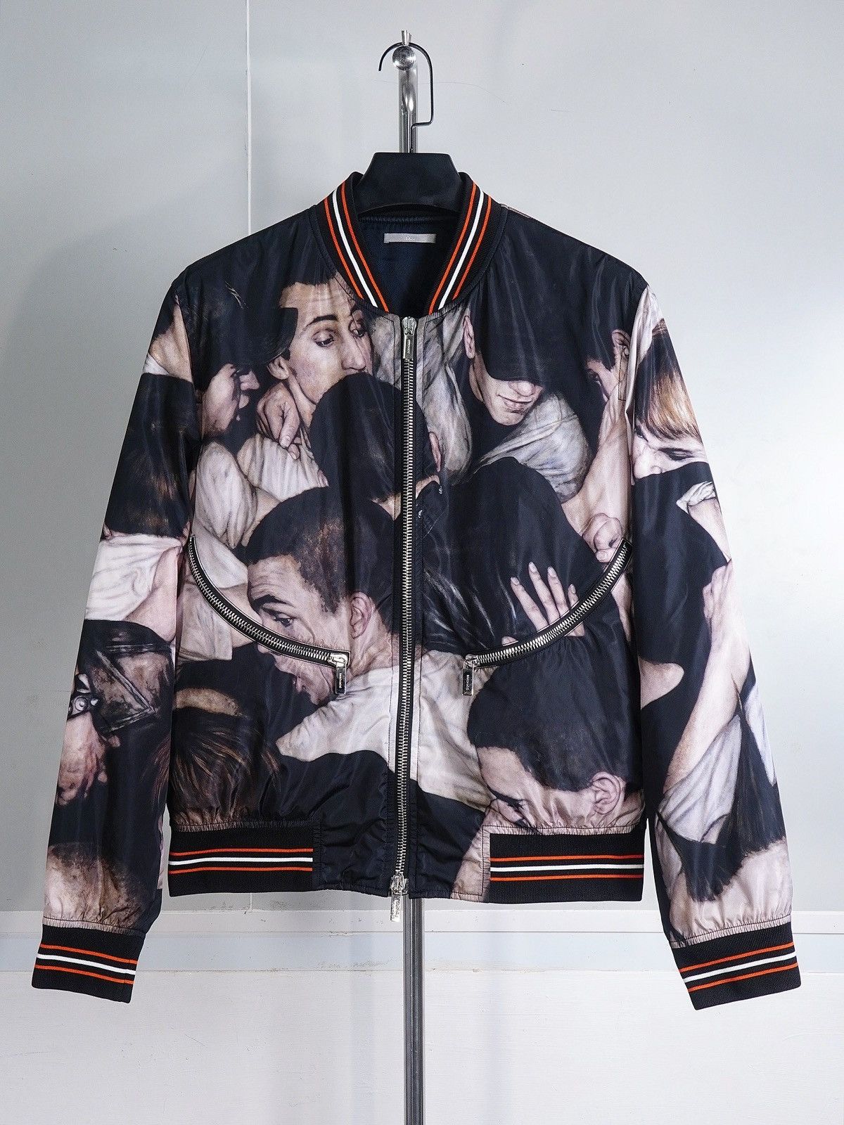 Dior FW17 Dan Witz “Mosh Pit” Bomber Jacket Size US L / EU 52-54 / 3 - 1 Thumbnail