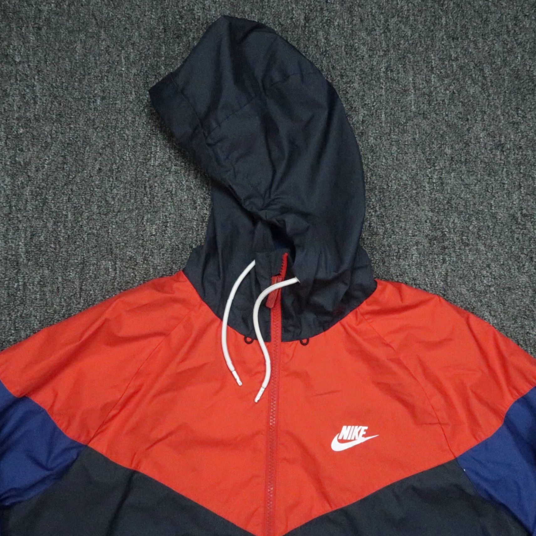 Nike Nike Jacket Mens Medium Blue Red Windrunner Colorblock Hooded Full Zip Pockets Softshell Badging: Swoosh, Windbreaker, Sportswear Size US M / EU 48-50 / 2 - 2 Thumbnail