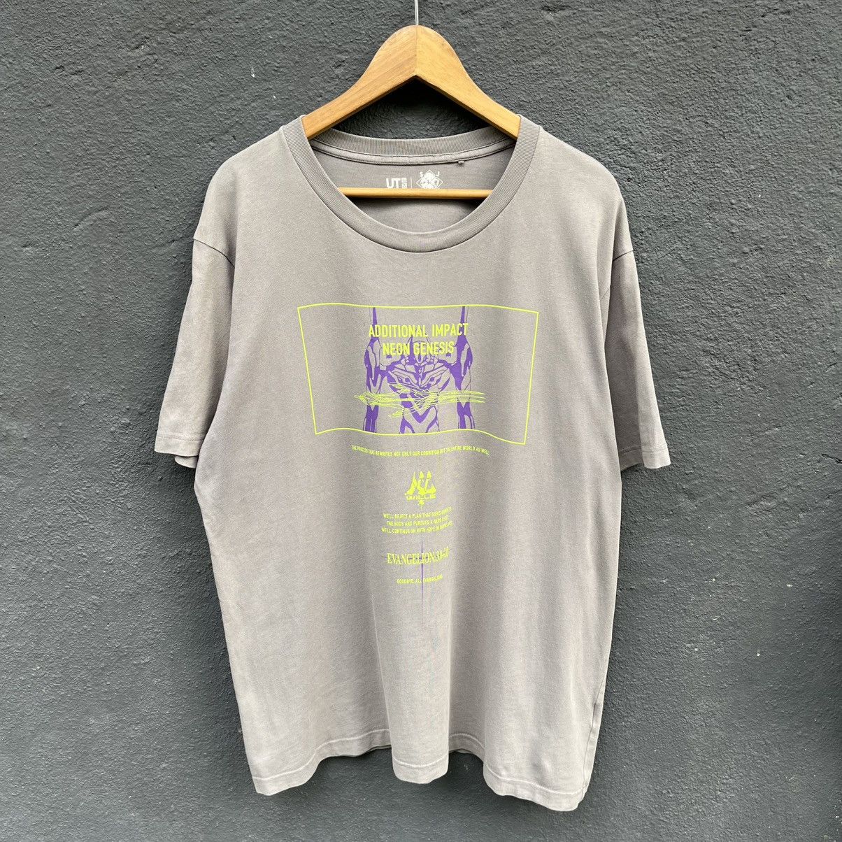 Uniqlo Thrashed Faded Evangelion X Uniqlo Anime Tee Size US XL / EU 56 / 4 - 1 Thumbnail