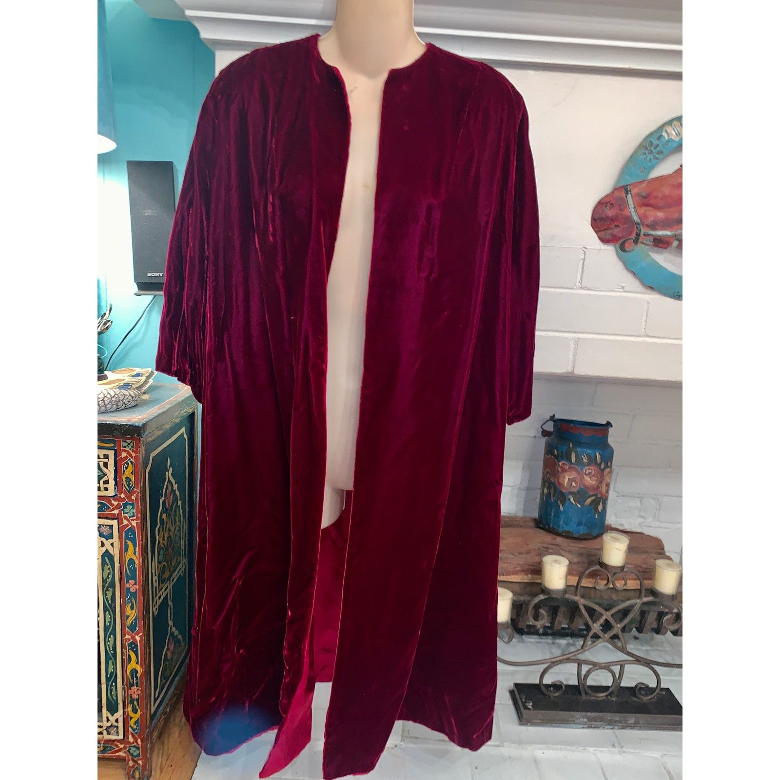 Vintage VINTAGE BURGUNDY VELVET OPERA COAT Size ONE SIZE - 7 Thumbnail
