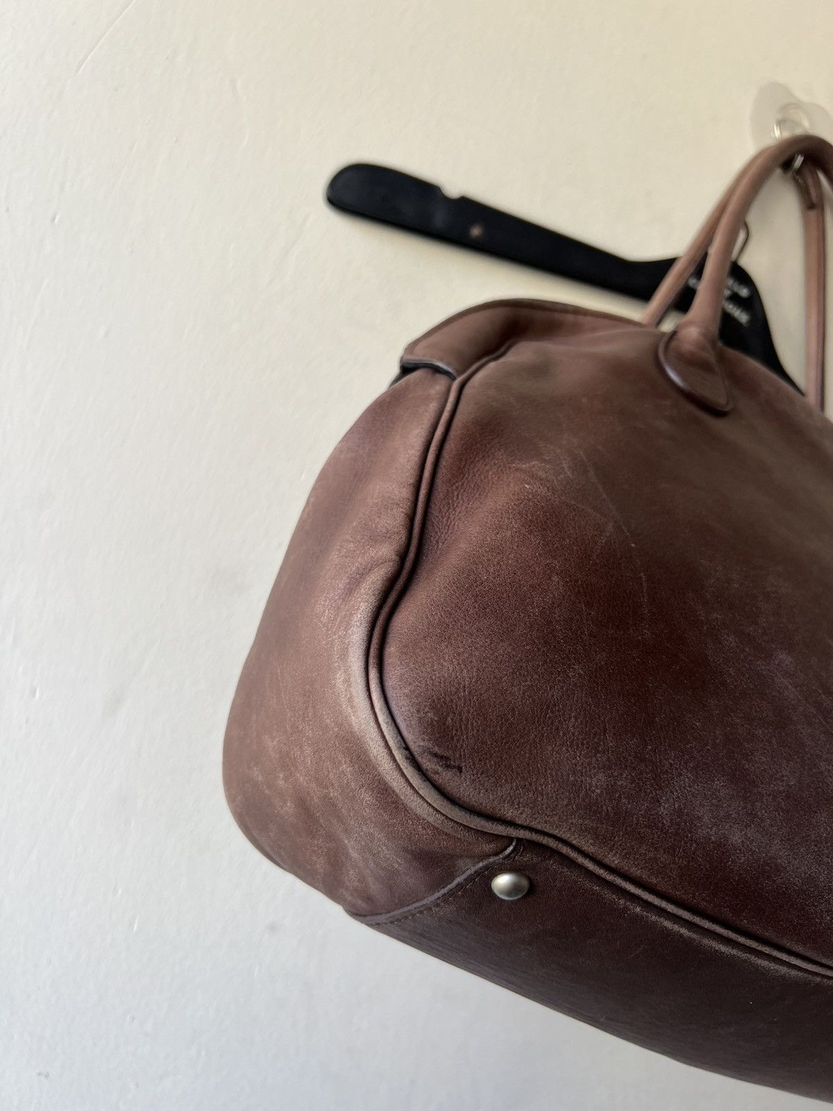 agnes b. Vintage Agnes B. Faded Patina Cow Leather Cargo Bag Size ONE SIZE - 23 Thumbnail