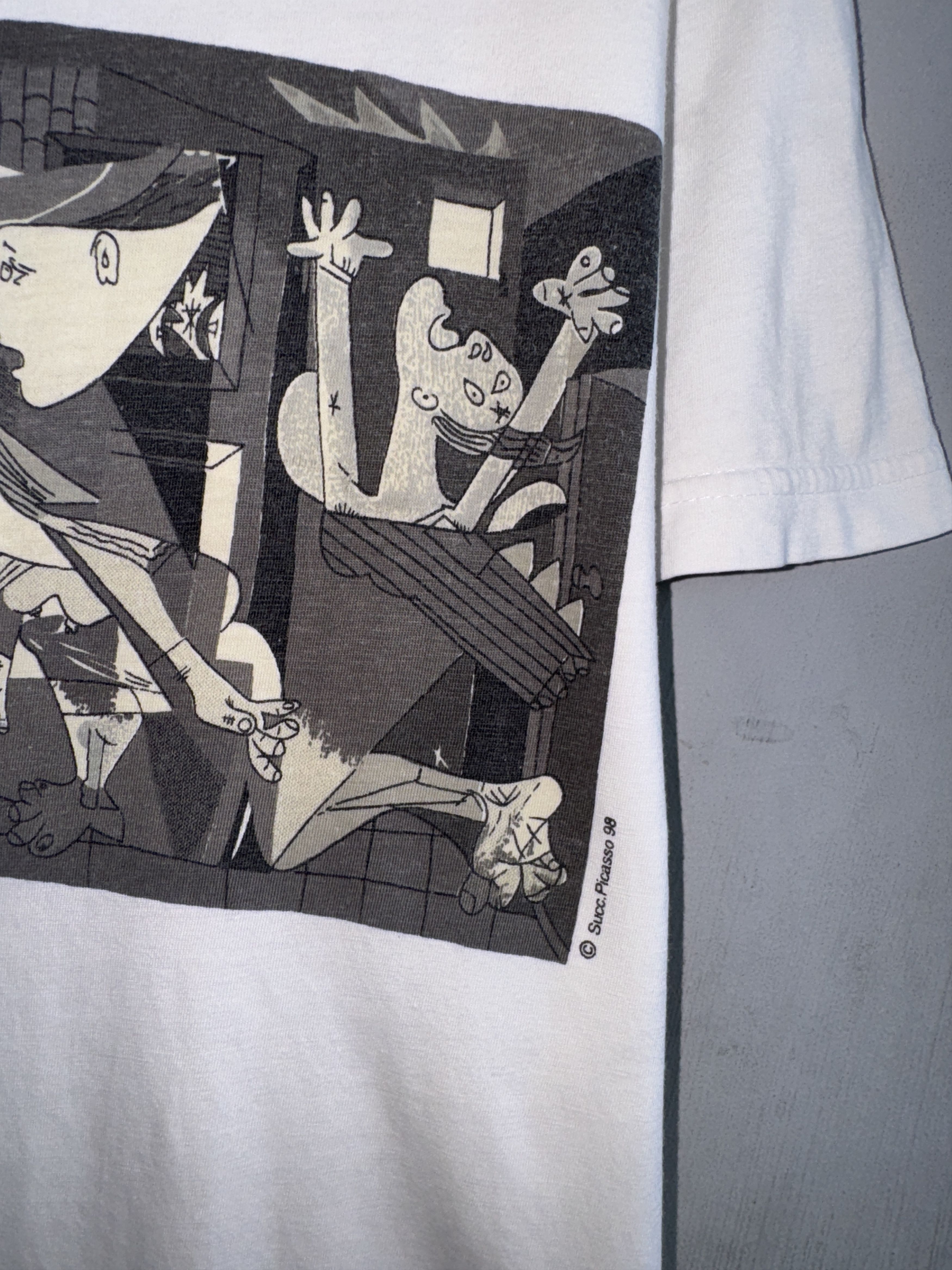Vintage Pablo Picasso Guernica 1937 Vintage Shirt Size US M / EU 48-50 / 2 - 3 Thumbnail