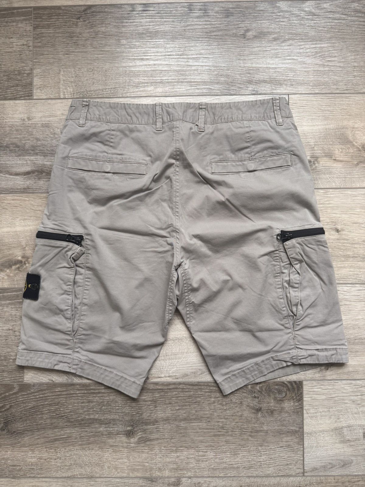 Stone Island Stone Island Cargo Zipper Shorts Size US 32 / EU 48 - 2 Thumbnail
