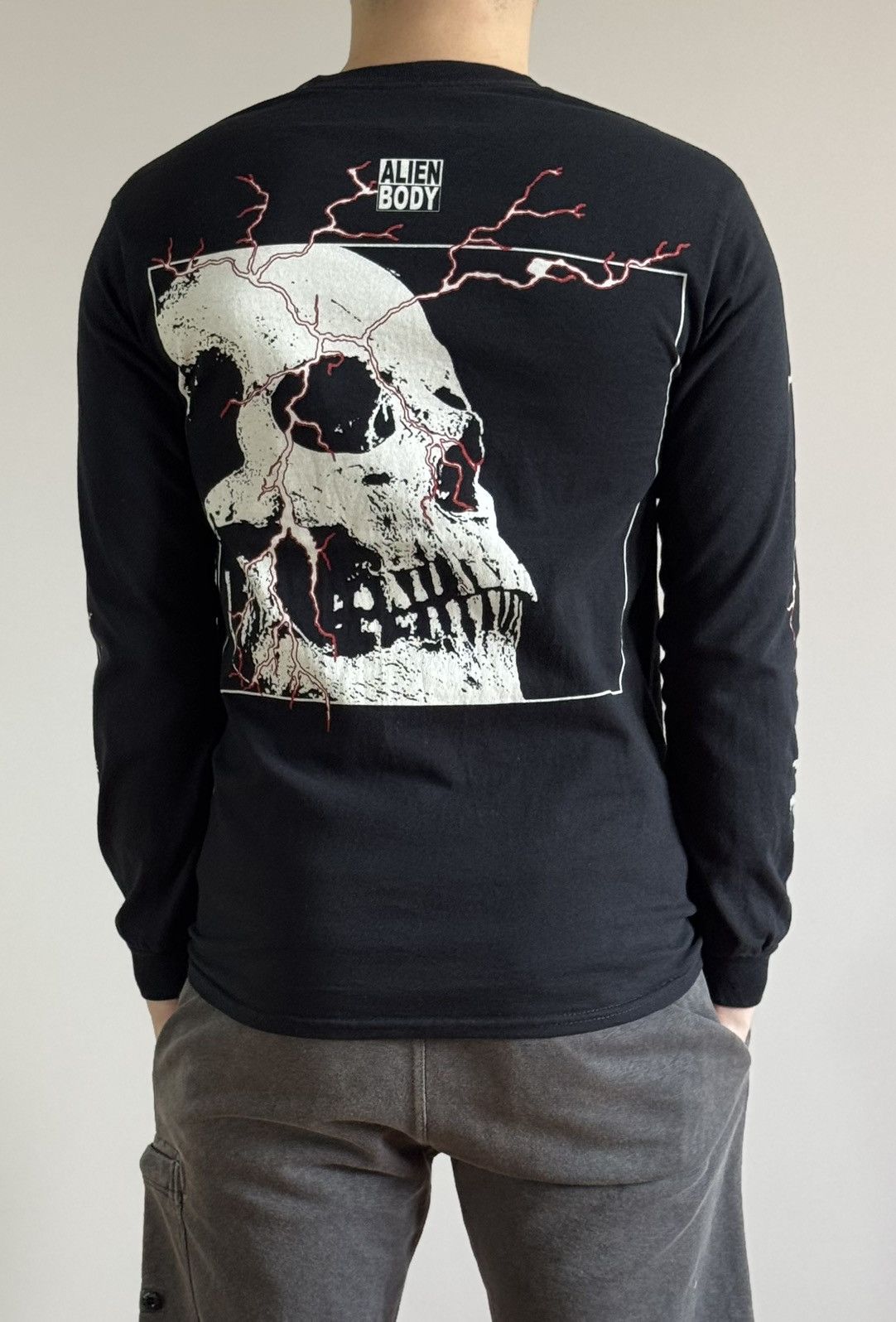 Vintage Vintage Health Alien Body Long Sleeve T-shirt Size US S / EU 44-46 / 1 - 7 Thumbnail