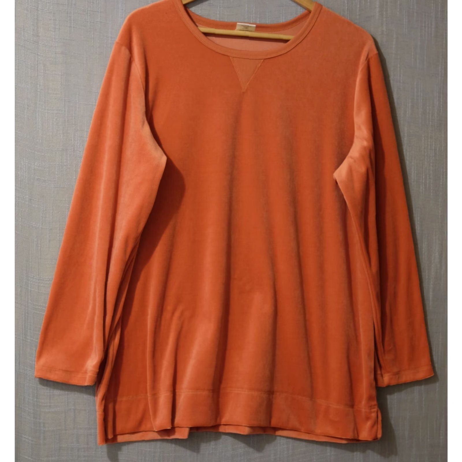 Blair VINTAGE Blair Orange Velour Sweatshirt w/Side Slits Pullover Women's XL Shirt Womens XL Orange Velour Blair Sweatshirt with Side Slits Tunic 90s/90s? Size XL / US 12-14 / IT 48-50 - 2 Thumbnail