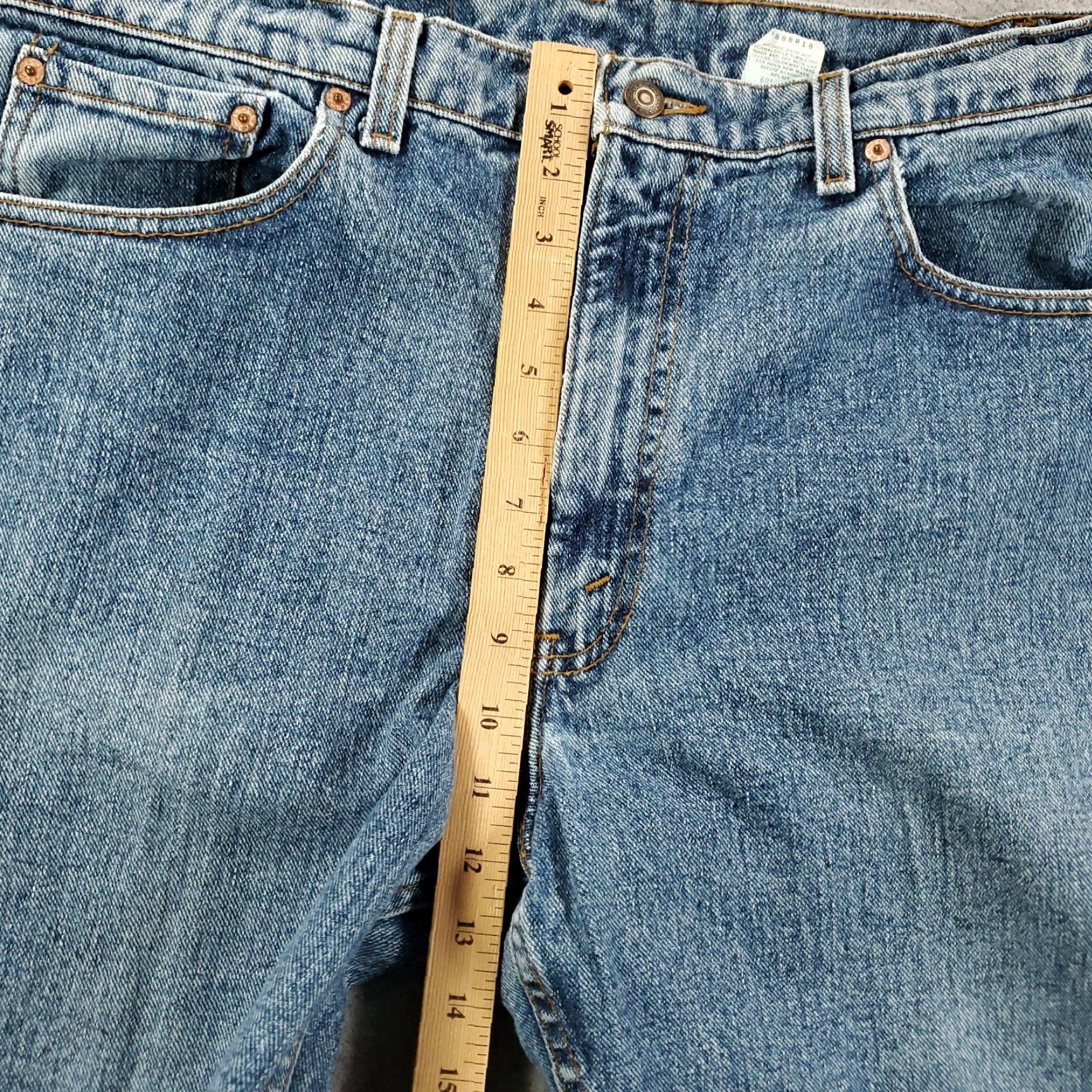 Levi's VINTAGE Levi's Jeans Mens 36 Relaxed Fit 550 Blue Distressed USA Hemmed 36x39 Size US 36 / EU 52 - 4 Thumbnail