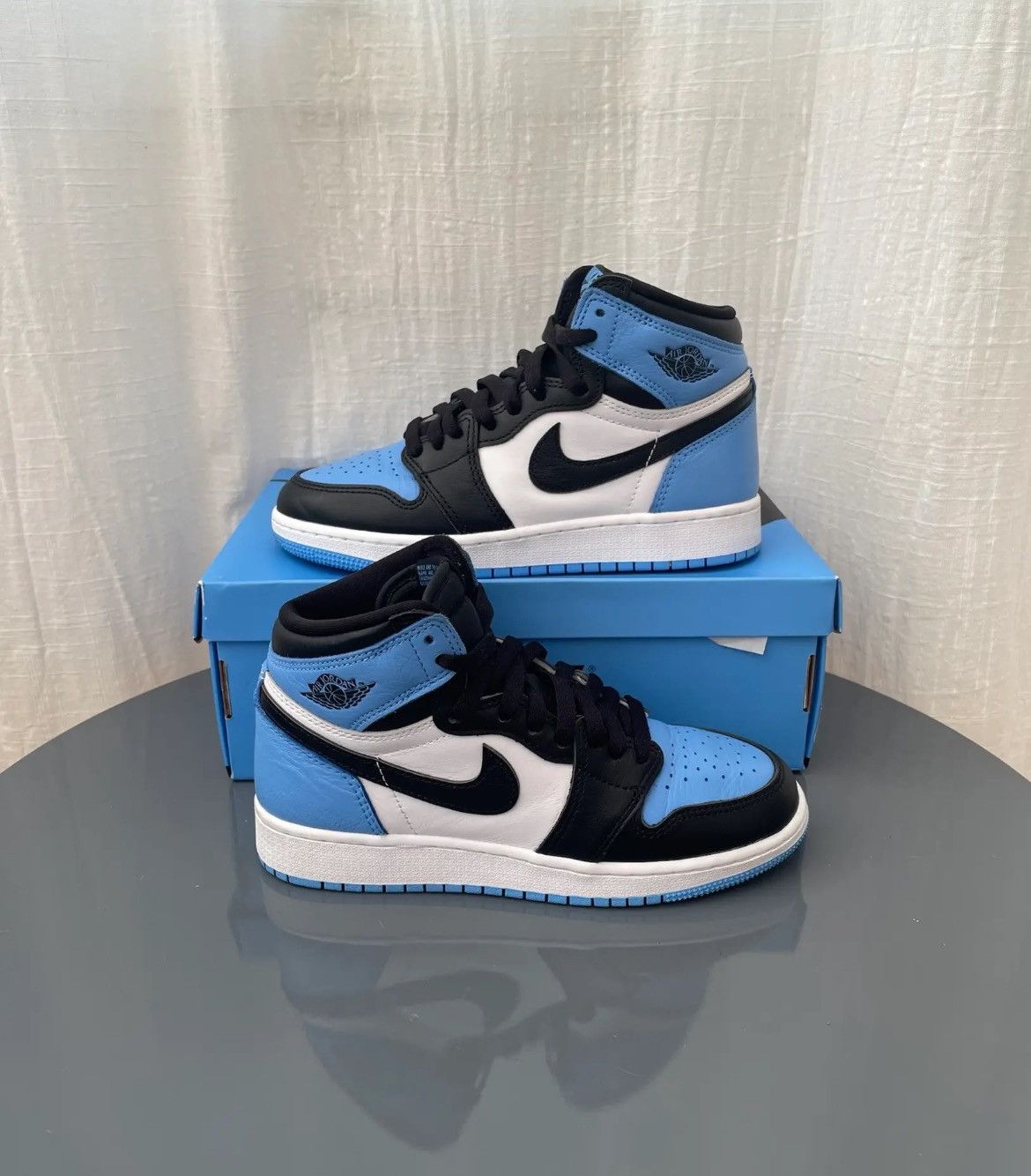 Jordan Brand Jordan 1 Unc Toe Size US 5 / EU 37 - 1 Thumbnail