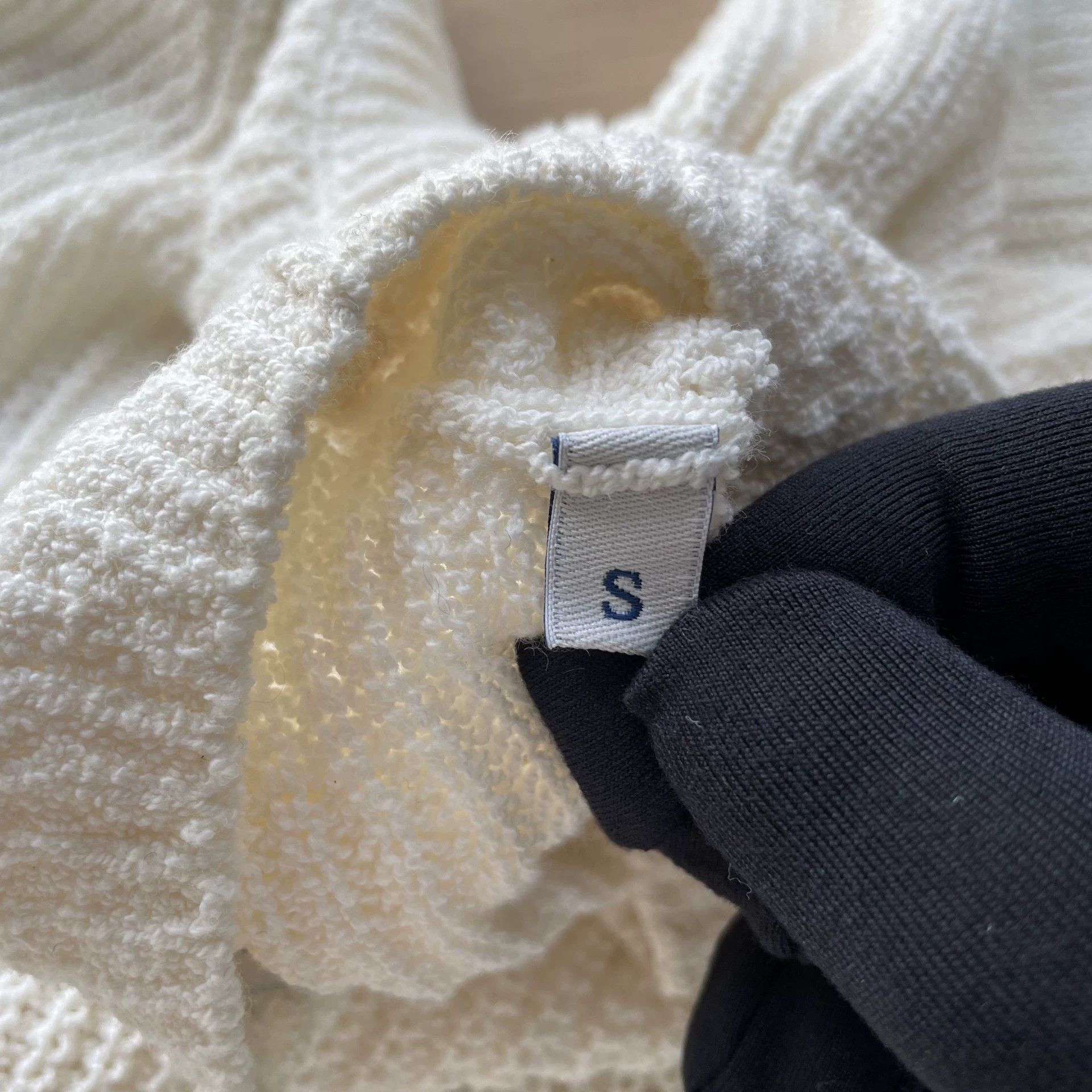 Moncler Moncler Puff Sleeve Knit Crew Neck Short Top Women's White S Size S / US 4 / IT 40 - 6 Thumbnail