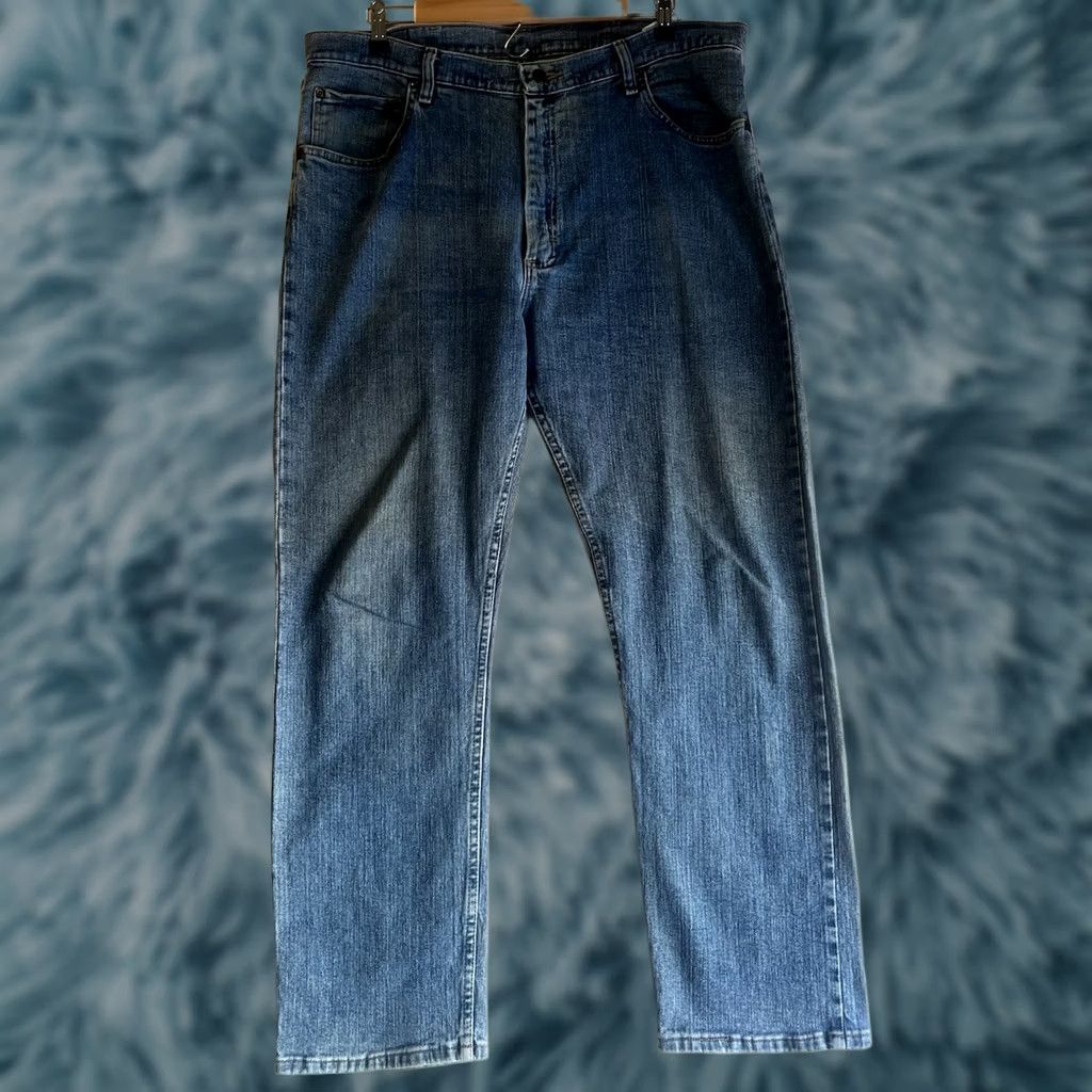 Wrangler Wrangler Jeans Men 38x30 Straight Leg Denim Blue Stretch High Rise Regular Inseam 30 Cowboy Distressed Pockets Logo Button Zipper Authentic Size US 38 / EU 54 - 1 Thumbnail