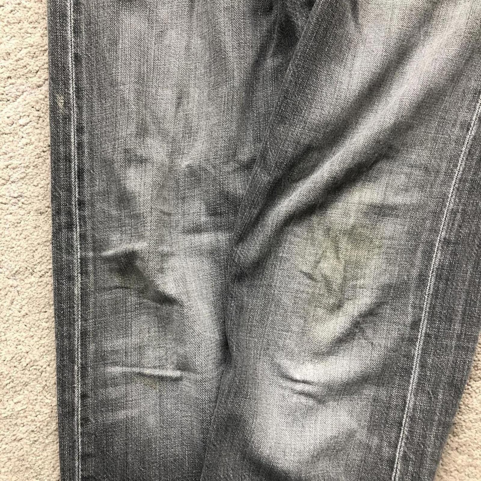 Levi's Vintage Levi’s 501 Distressed Jeans Size US 32 / EU 48 - 2 Thumbnail