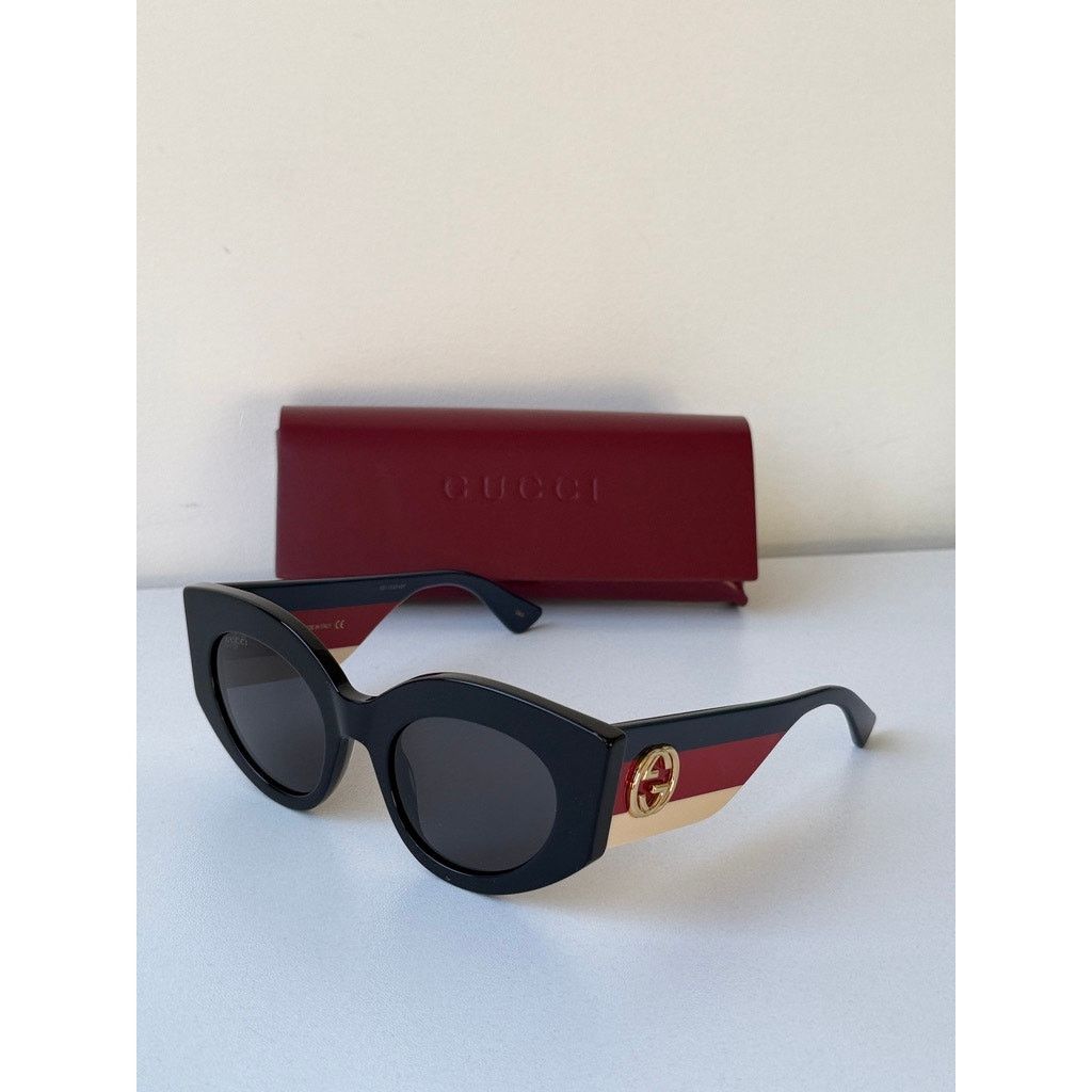 Gucci RARE! NEW Gucci GG0275S Striped Arm Cat Eye Sunglasses Size ONE SIZE - 5 Thumbnail