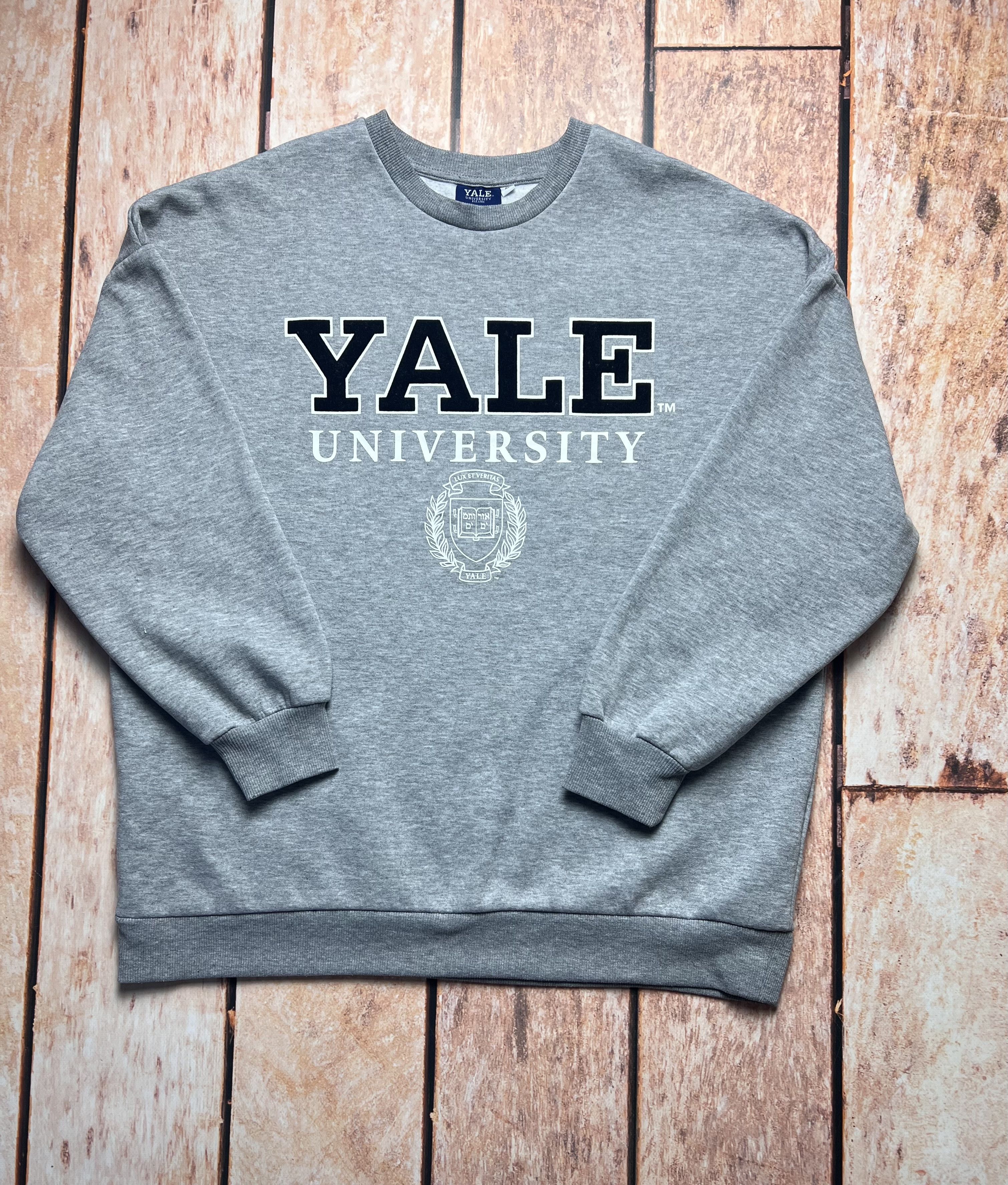 Image of American College x Vintage Yale University Crewneck in Grey, Men's (Size XL)