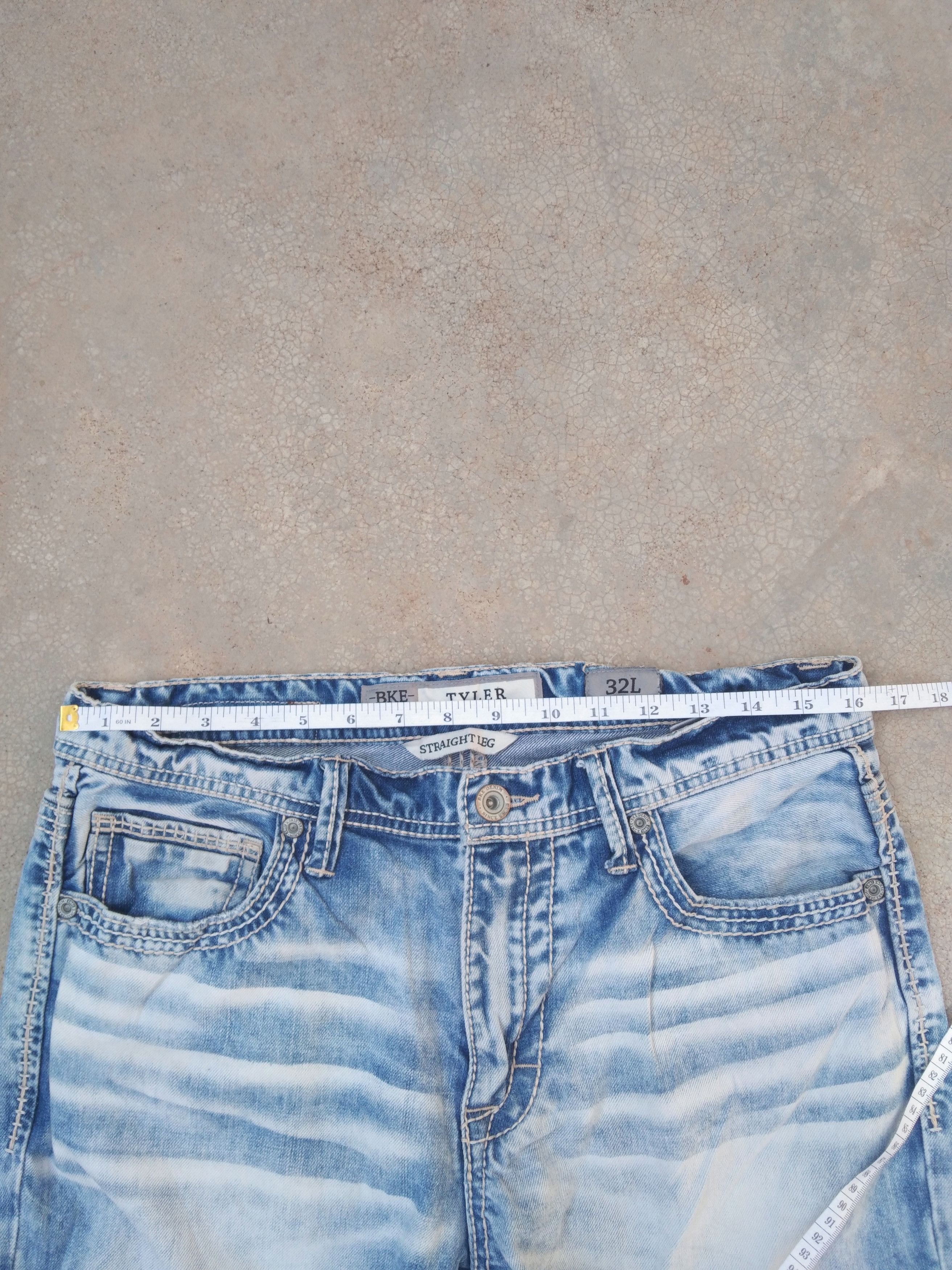 Jean Vintage Y2k BKE Denim 'TYLER' Straight Leg Jeans 32x33 Size US 32 / EU 48 - 4 Thumbnail