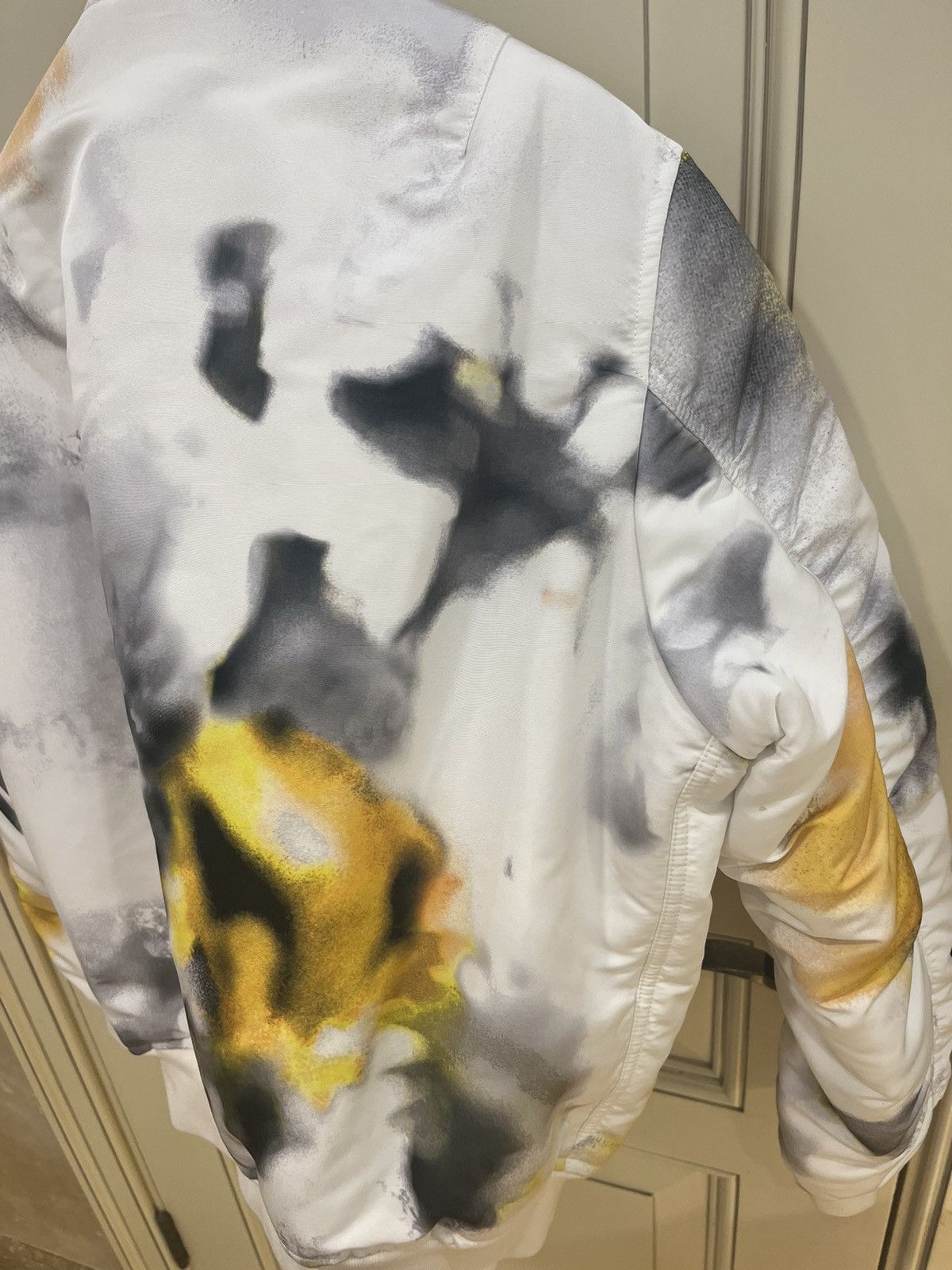 Alexander McQueen Obscured flower padded bomber jacket size 48 Size US M / EU 48-50 / 2 - 19 Thumbnail