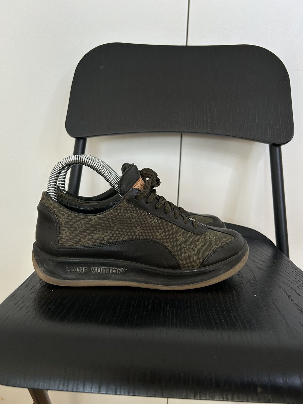 Louis Vuitton Louis Vuitton sneakers Size US 7 / IT 37 - 6 Thumbnail