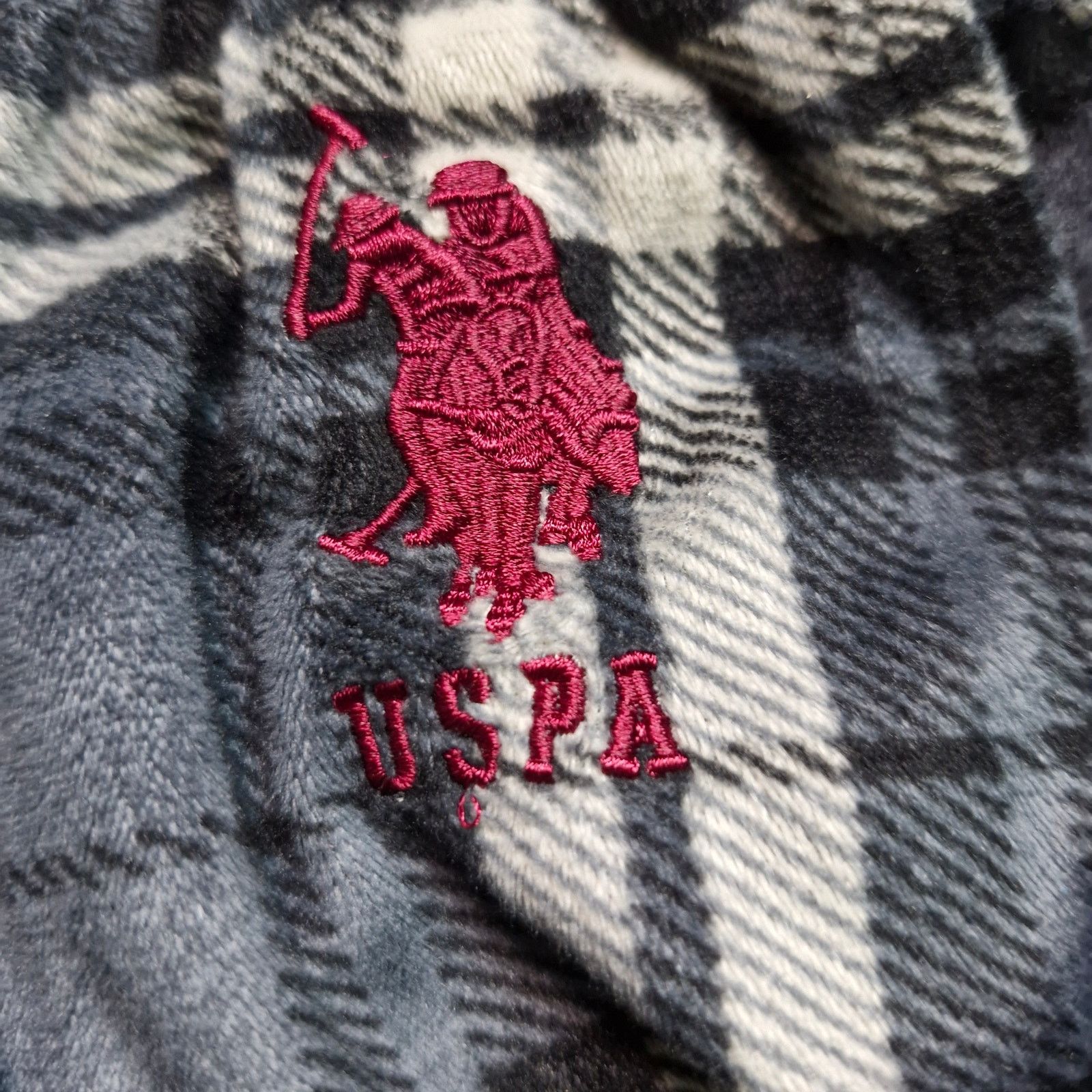 U.S. Polo Assn. U.S. Polo Assn. Men’s Microfleece Lounge Pajama Pants Size L Size US 34 / EU 50 - 2 Thumbnail