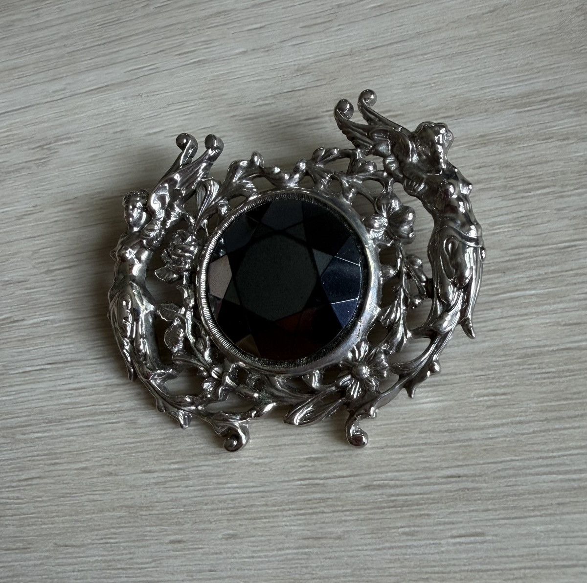 Vintage Beautiful Vintage Silvertone Black Glass Fairy Pixie Size ONE SIZE - 2 Thumbnail