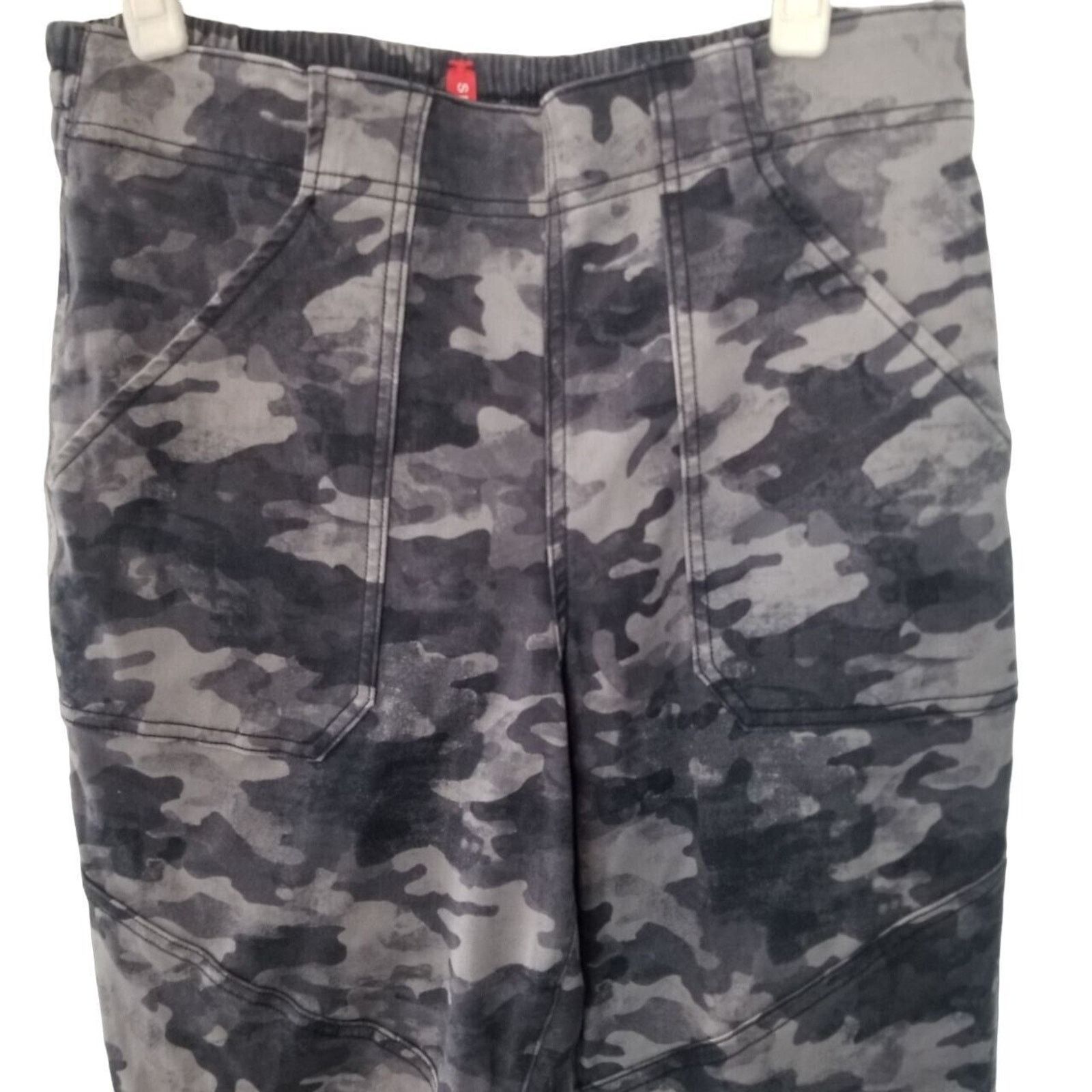 Spanx SPANX Womens Camo Jogger Pants Size L Stretch Camouflage Size 30" / US 8 / IT 44 - 7 Thumbnail