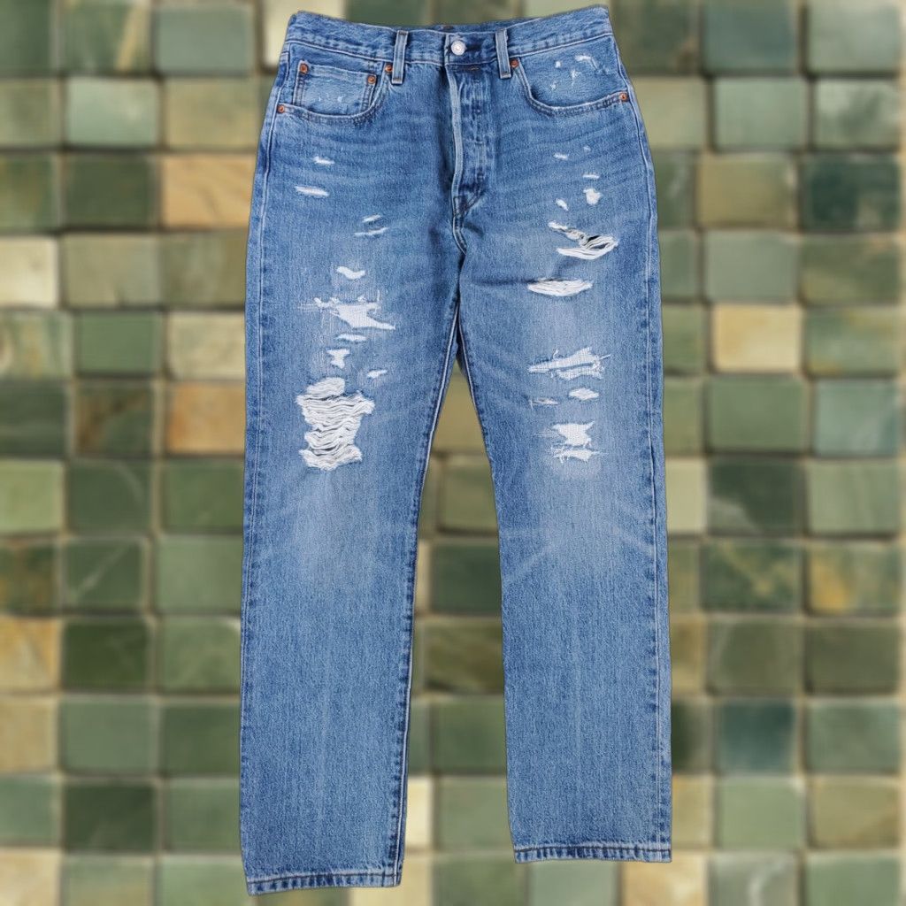 Levi's VINTAGE Levi's 501 150th Anniversary Distressed Redline Selvage Blue Jeans Mens 32 x 30 Size US 32 / EU 48 - 1 Thumbnail