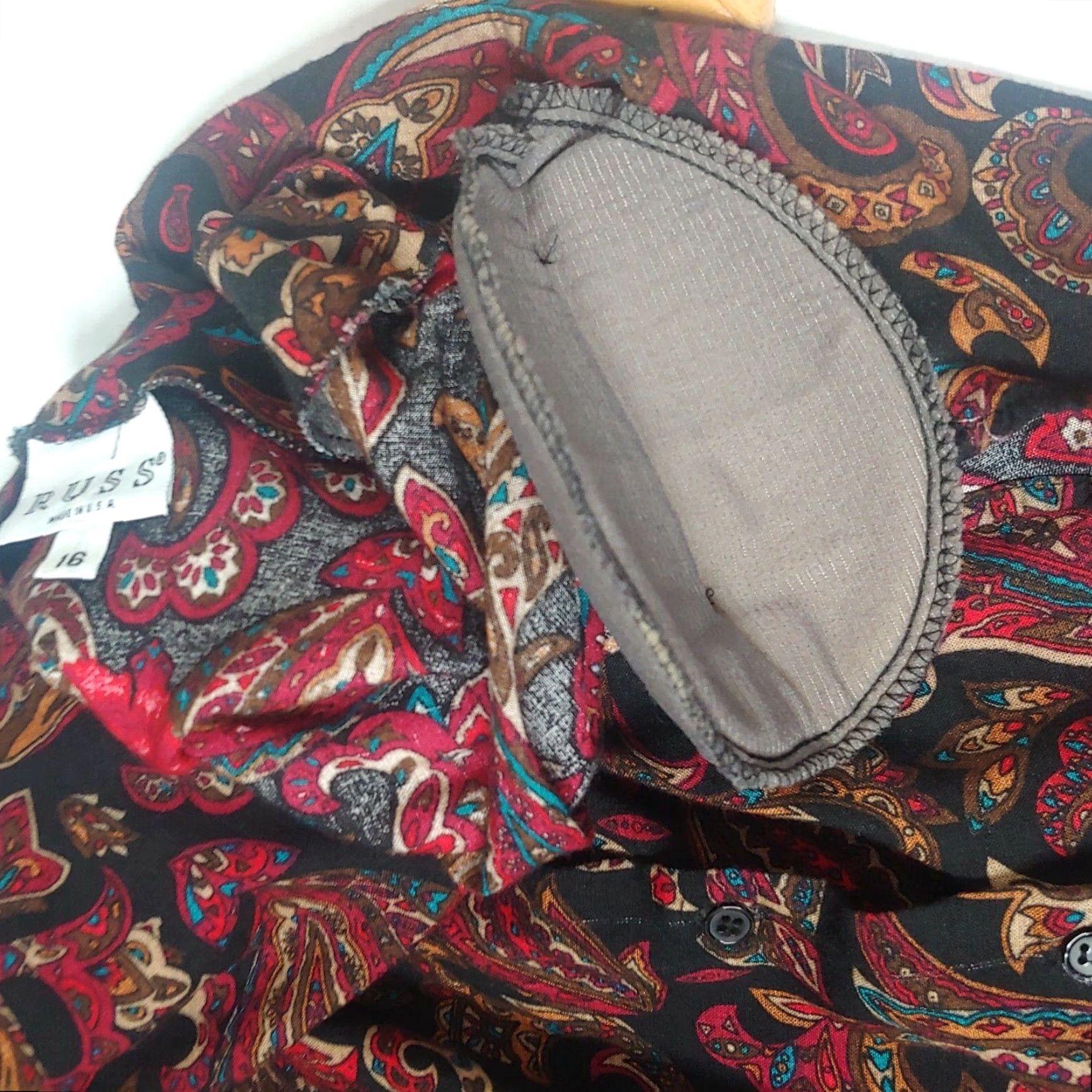 Vintage VINTAGE Russ Blouse Size 6 Short Sleeve Floral Paisley Button ILGWU USA Red black and red Shirt Womens 1960s Office Wear Size M / US 6-8 / IT 42-44 - 8 Thumbnail