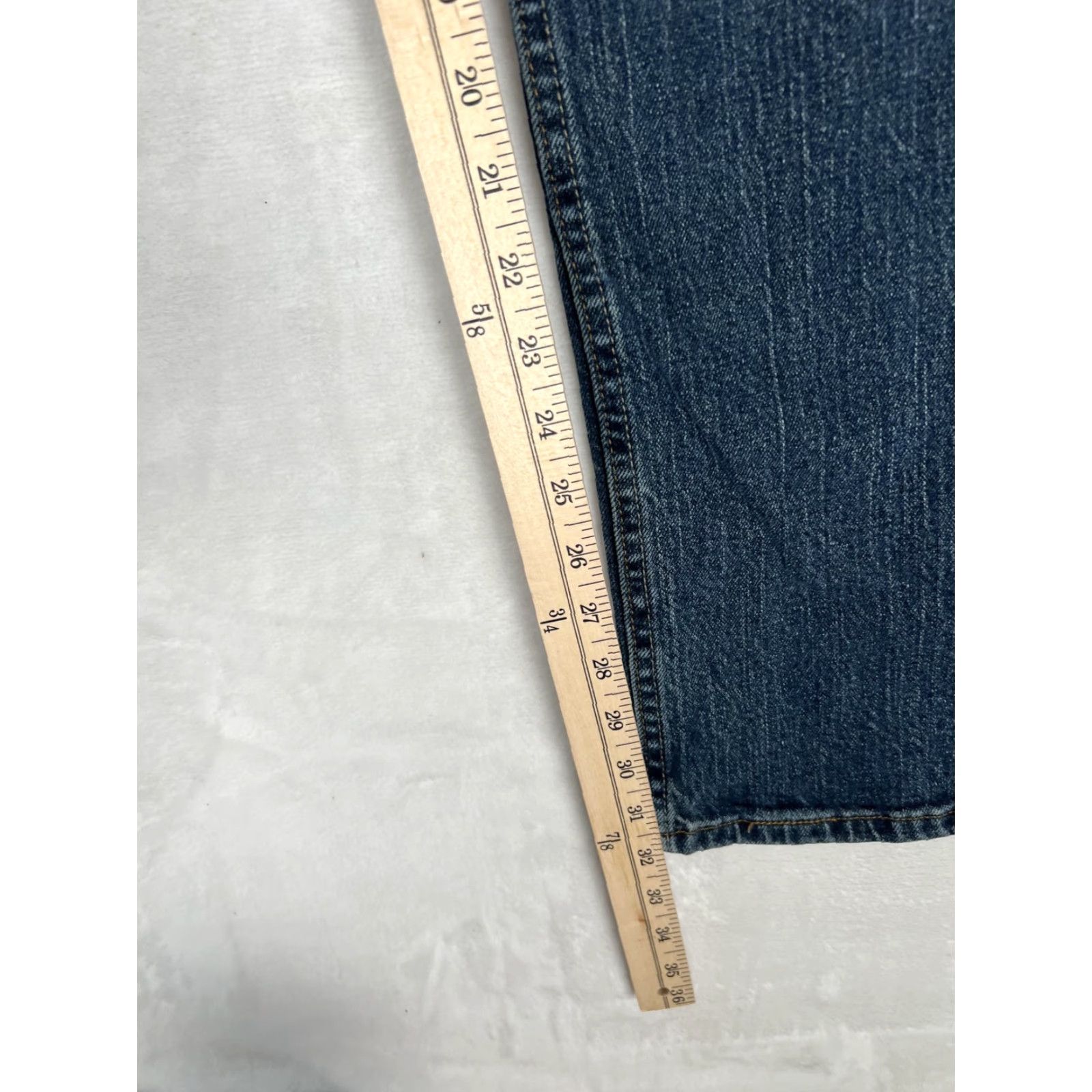 Lee Lee Jeans Mens 32x32 Blue Straight Fit Denim 5 Pocket Zip Fly Leather Logo Hardware Vintage No Size US 32 / EU 48 - 3 Thumbnail