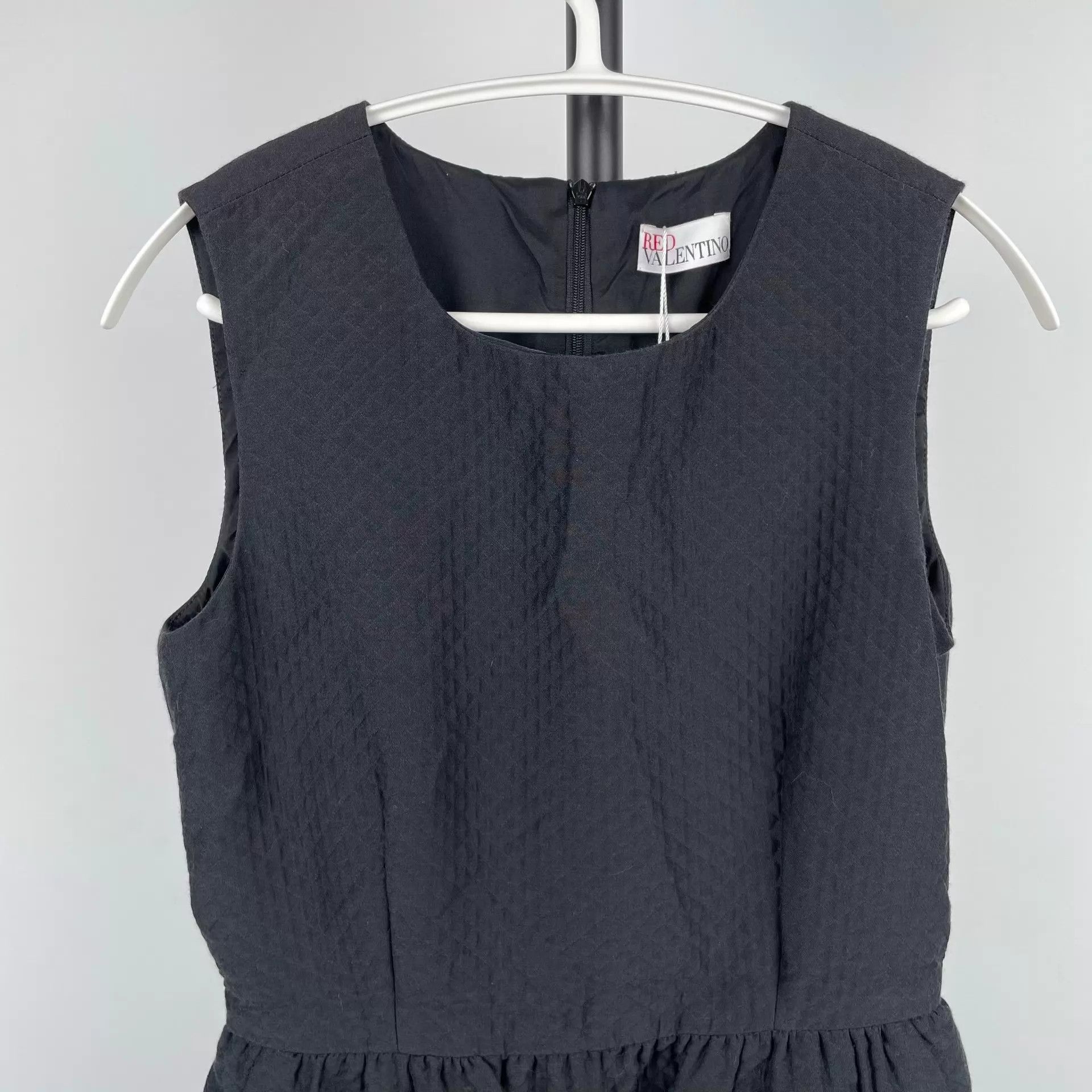 Valentino Valentino Black Sleeveless Skirt Women's 40 Size S / US 4 / IT 40 - 5 Thumbnail