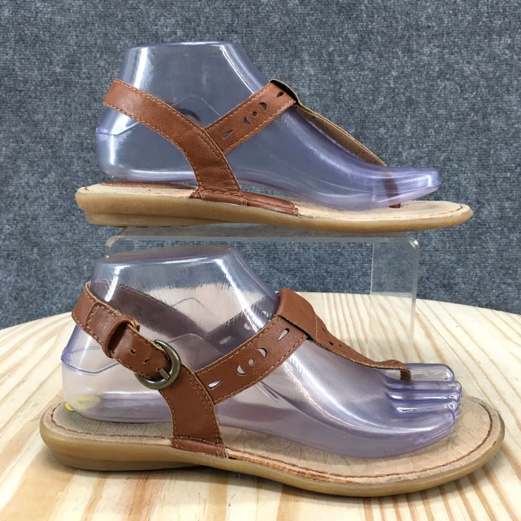 Born BOØRN Concept Sandals Womens 7 M TStraps Slingback Thong Flats Brown Sandals Womans Shoe Size US 7 / IT 37 - 2 Thumbnail