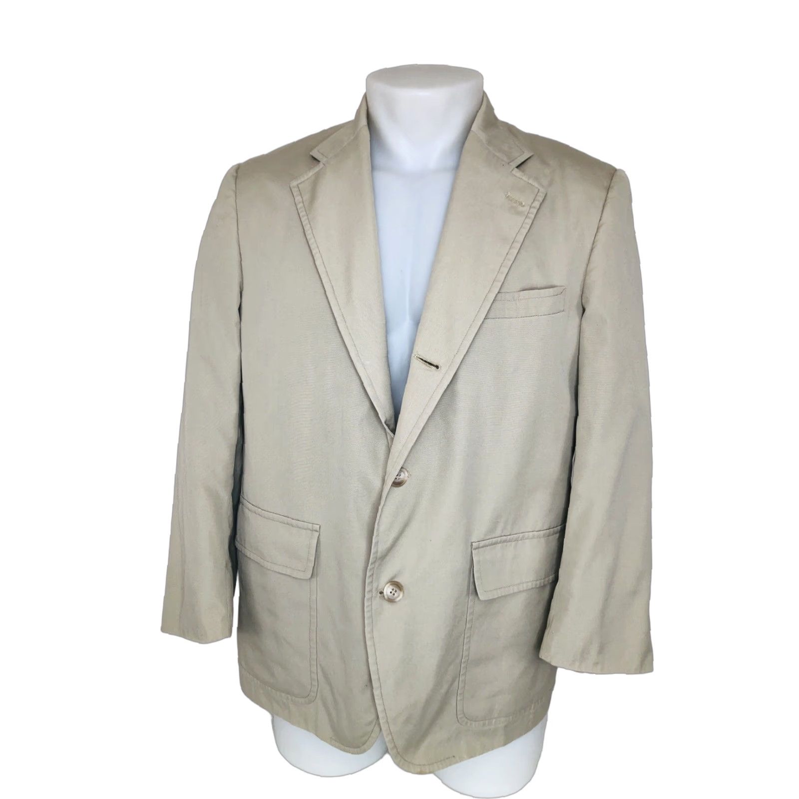 Brooks Brothers BROOKS BROTHERS / VINTAGE Mens 40 Short Blazer SportCoat Jacket Made in USA Beige 27.5" 21.5" 20" Pit to Pit Mens Size US 40 / EU 56 - 1 Thumbnail