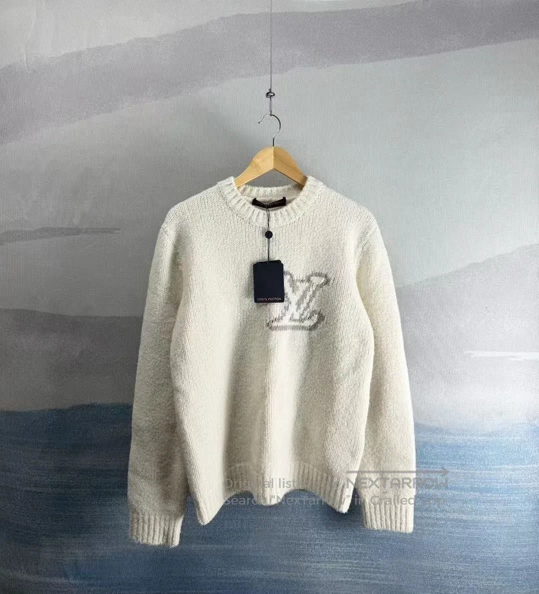 Louis Vuitton white teddy wool sweater by Louis Vuitton. Size US L / EU 52-54 / 3 - 1 Thumbnail