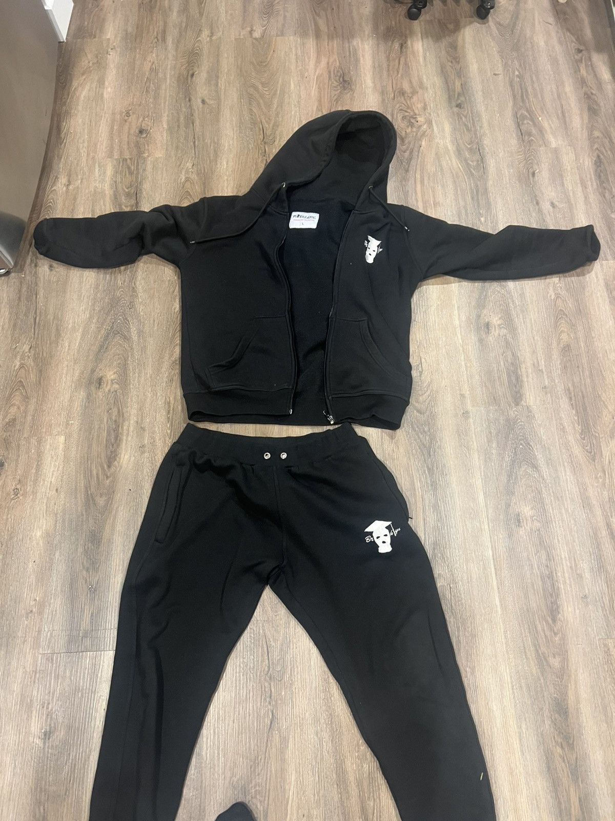 Prolific prolfic fabric pants and sweater Size US 34 / EU 50 - 2 Thumbnail