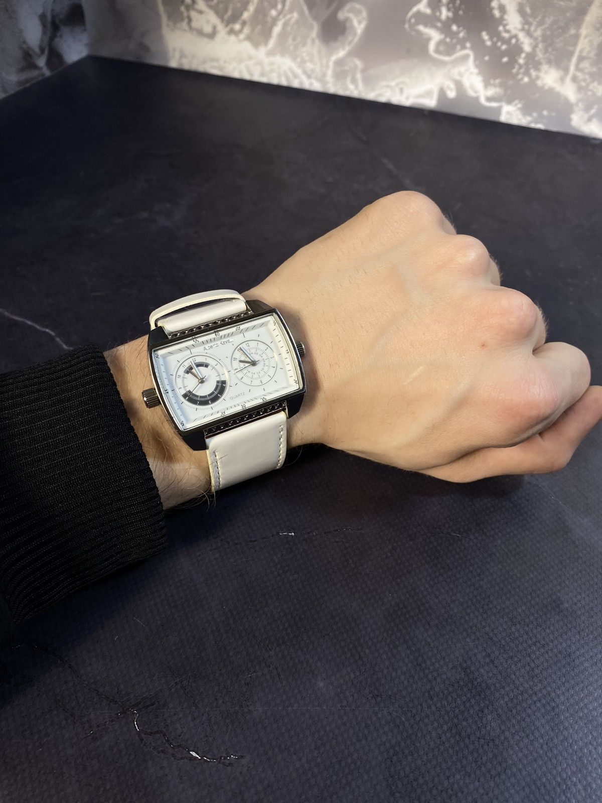 Japanese Brand × Vintage Alberto Kavalli Dual Dial White Strap Watch Japanese Brand Size ONE SIZE - 2 Thumbnail