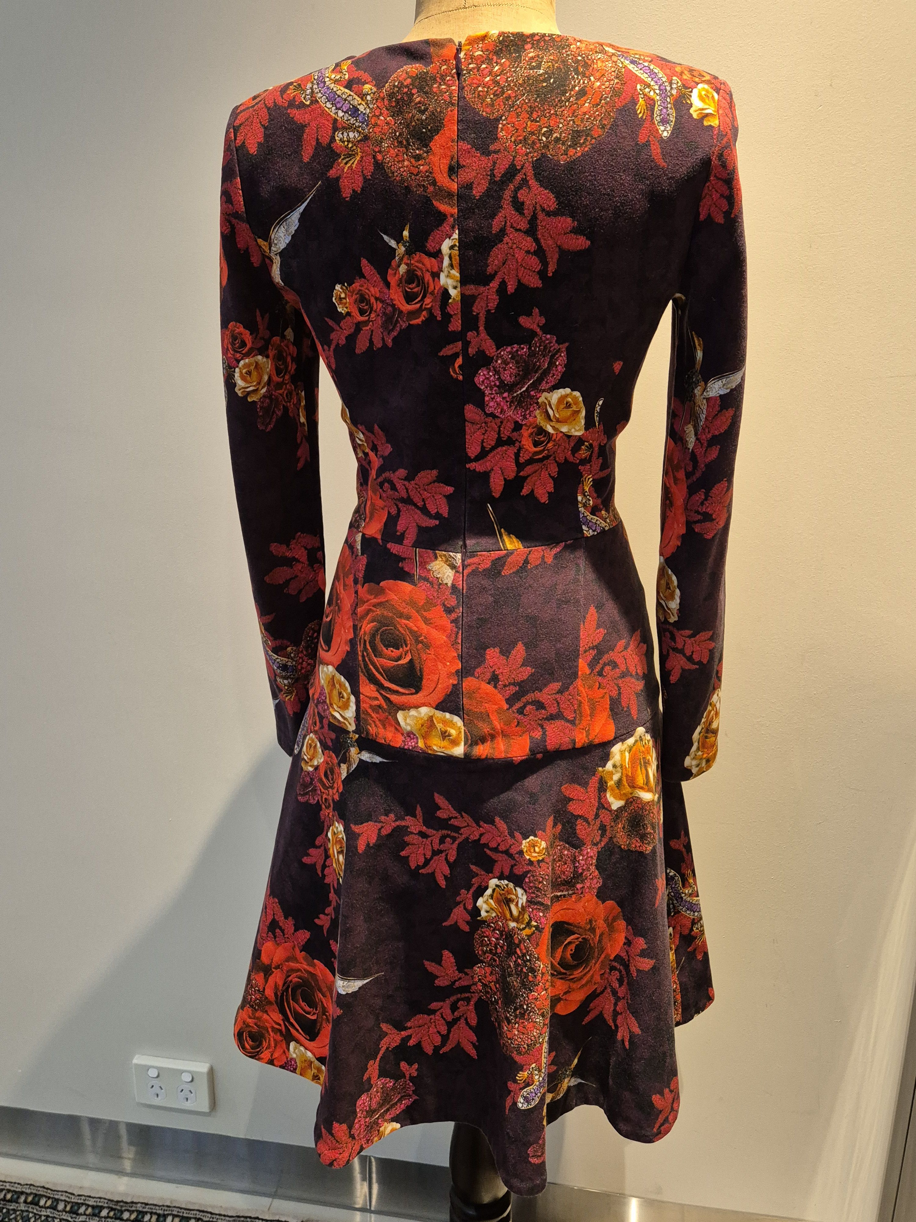Matthew Williamson Floral Matthew Williamson dress Size S / US 4 / IT 40 - 2 Thumbnail