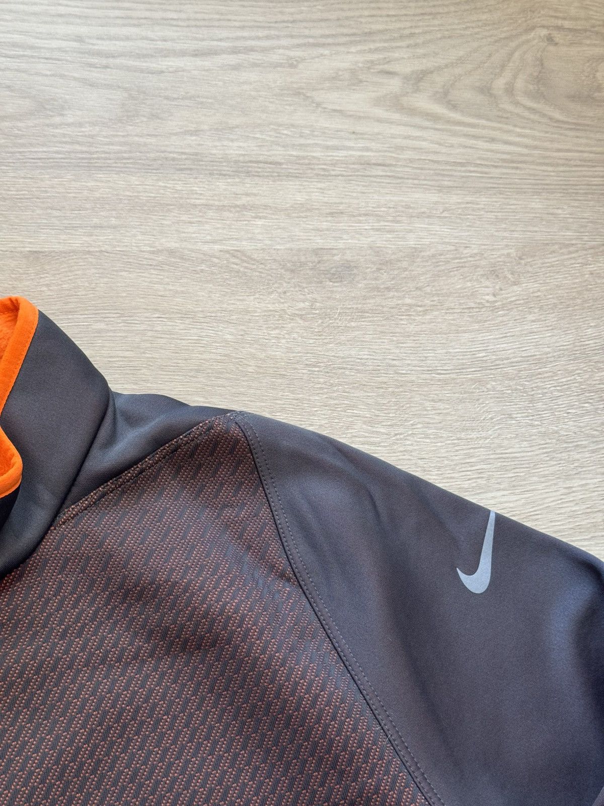 Vintage Vintage 00’s Nike x Land Rover Sport Zip Long Sleeve Size US M / EU 48-50 / 2 - 4 Thumbnail