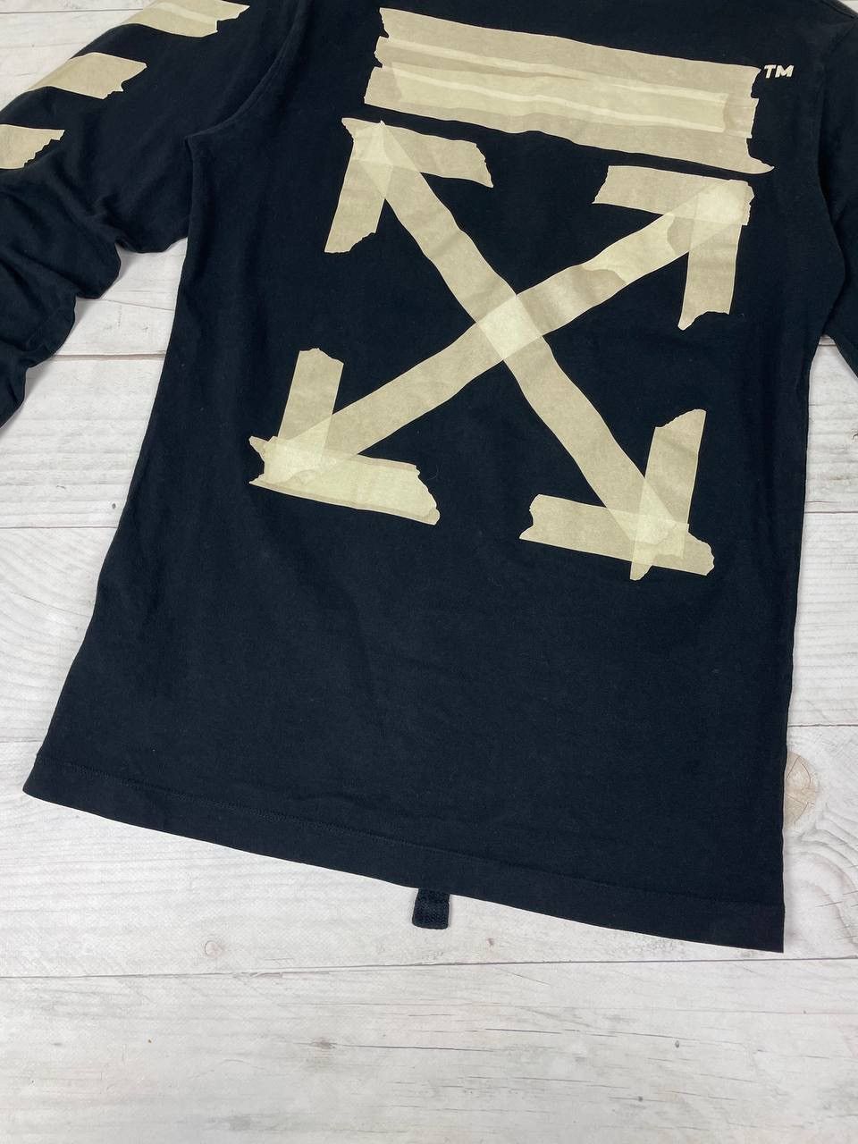 Off-White Off-White Big Logo Print Long Sleeve T-Shirt Y2K Size US S / EU 44-46 / 1 - 20 Thumbnail