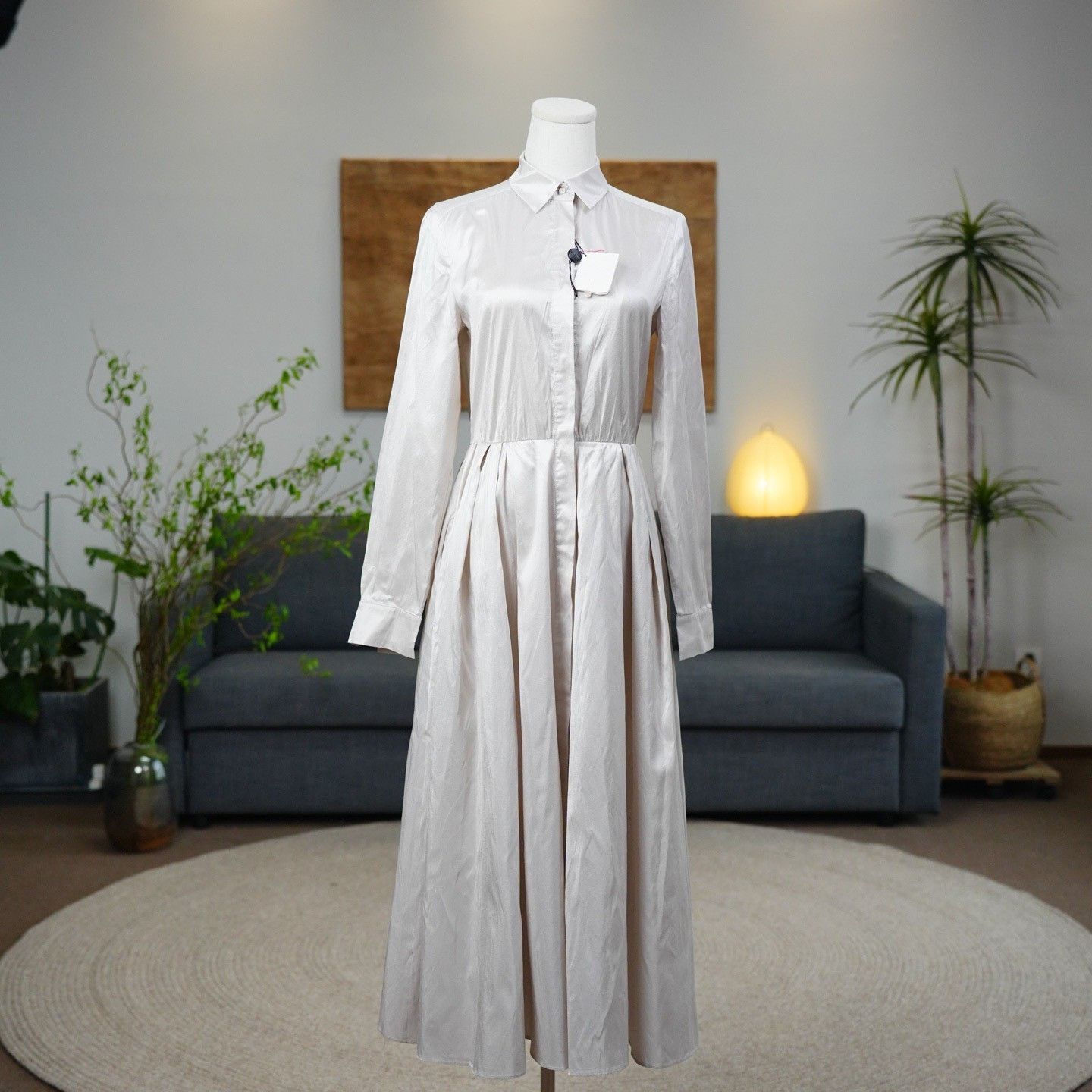 Max Mara Max Mara Silk White Dress it_42 Women Size M / US 6-8 / IT 42-44 - 1 Thumbnail