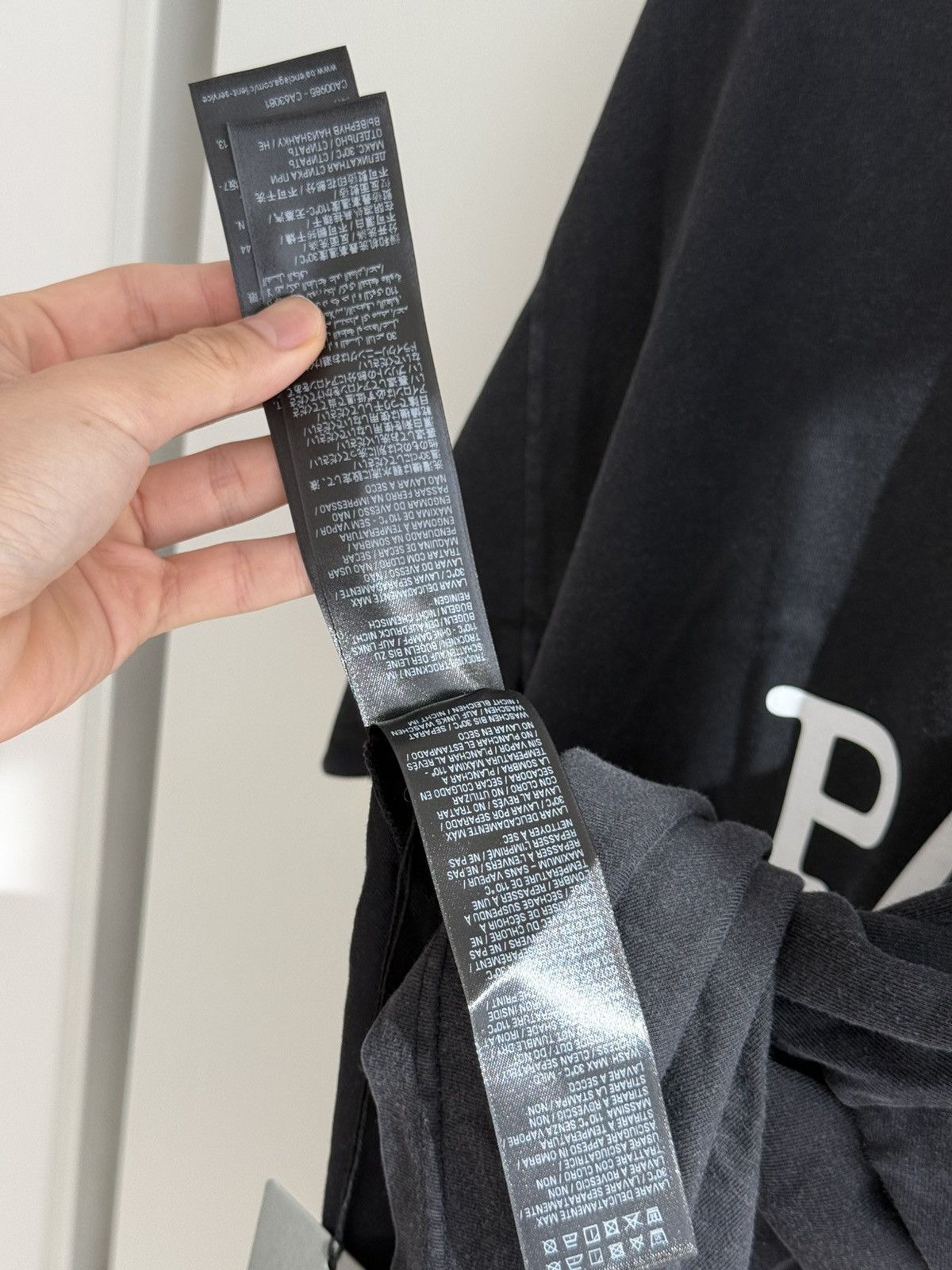 Balenciaga Balenciaga I love Paris T shirt Size US L / EU 52-54 / 3 - 4 Thumbnail
