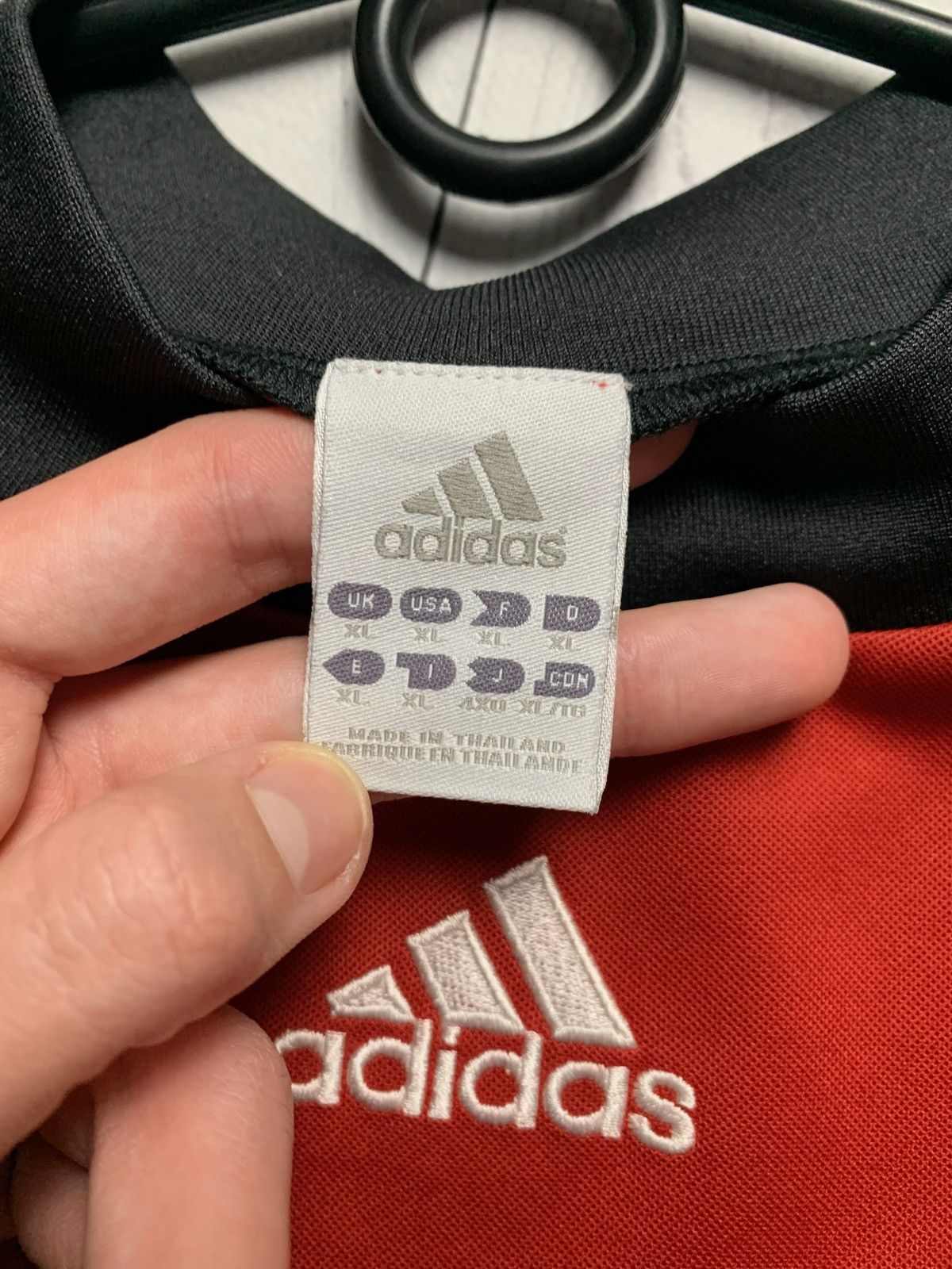 Adidas × Vintage Vintage adidas red soccer goalkeeper jersey size XL logo Size US M / EU 48-50 / 2 - 3 Thumbnail