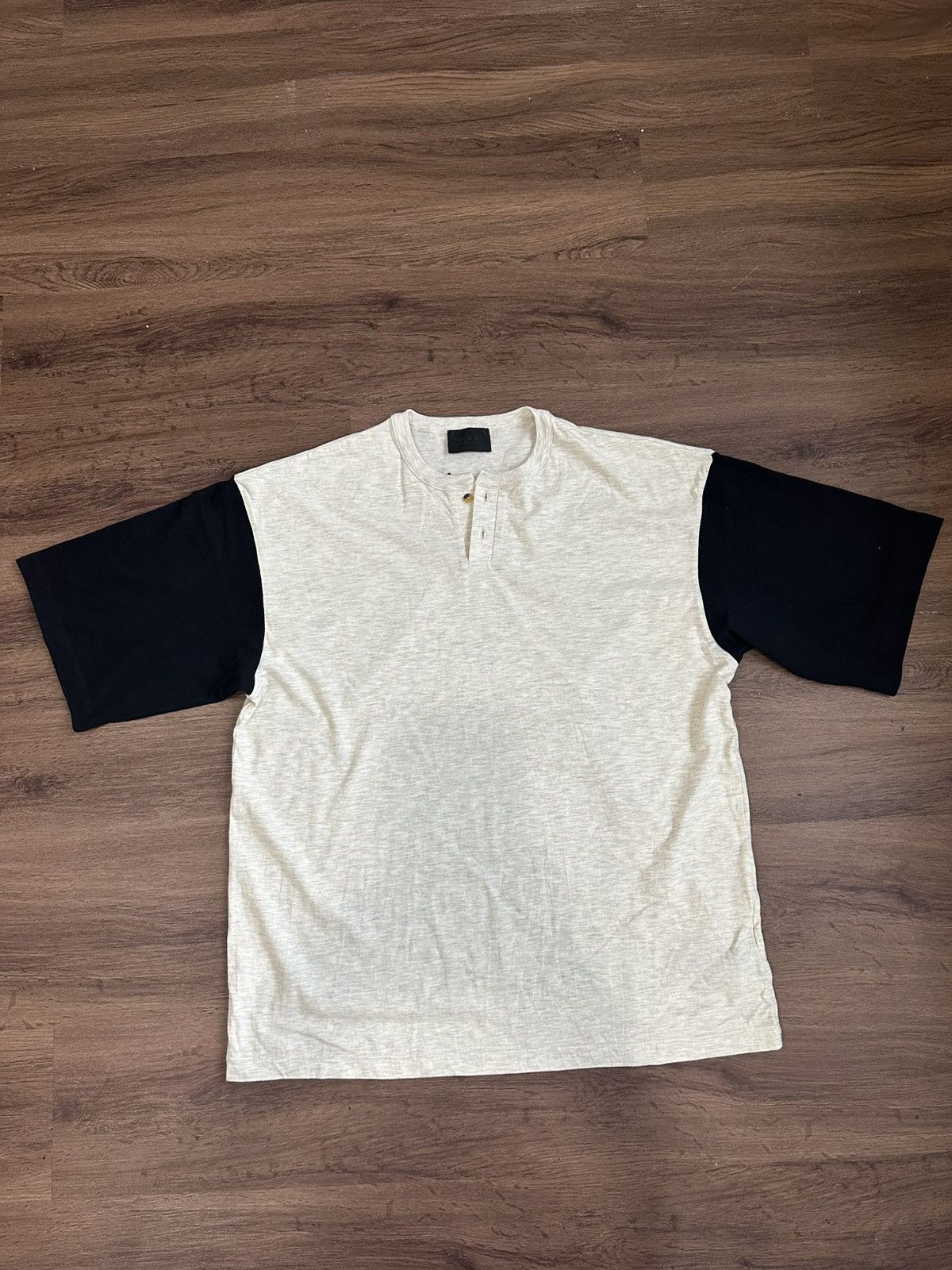 Fear of God Fear of God 7th Collection 3/4 Henley Size US M / EU 48-50 / 2 - 1 Thumbnail
