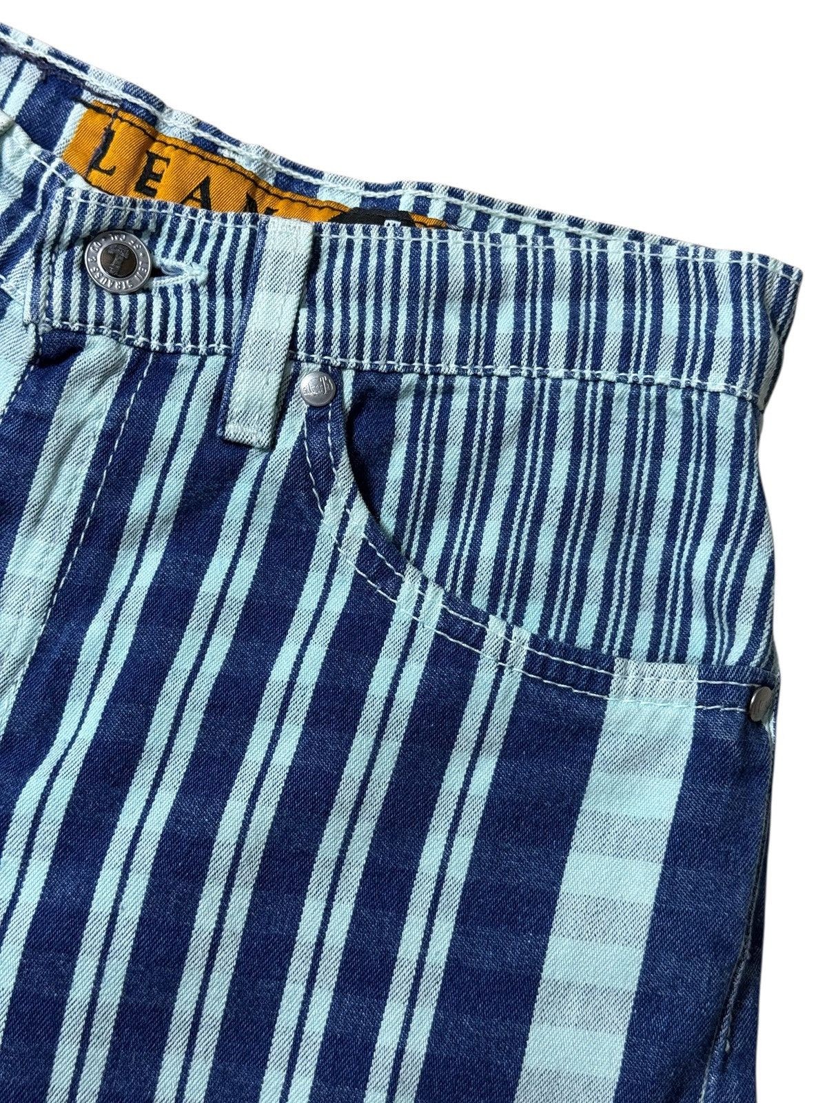 Levi's Vintage 1990s Levis SilverTab Striped Denim Shorts Cut Off Size 27" / US 4 / IT 40 - 3 Thumbnail