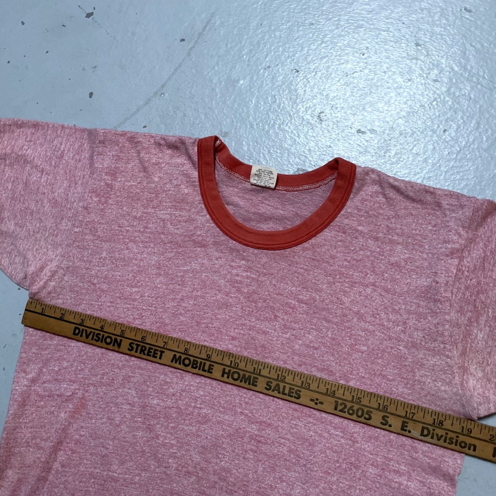 Vintage VINTAGE Russell T-Shirt Adult L Snoopy Fireman Cartoon Orange-Red USA 1970s Cotton Polyester Rayon Size US L / EU 52-54 / 3 - 4 Thumbnail