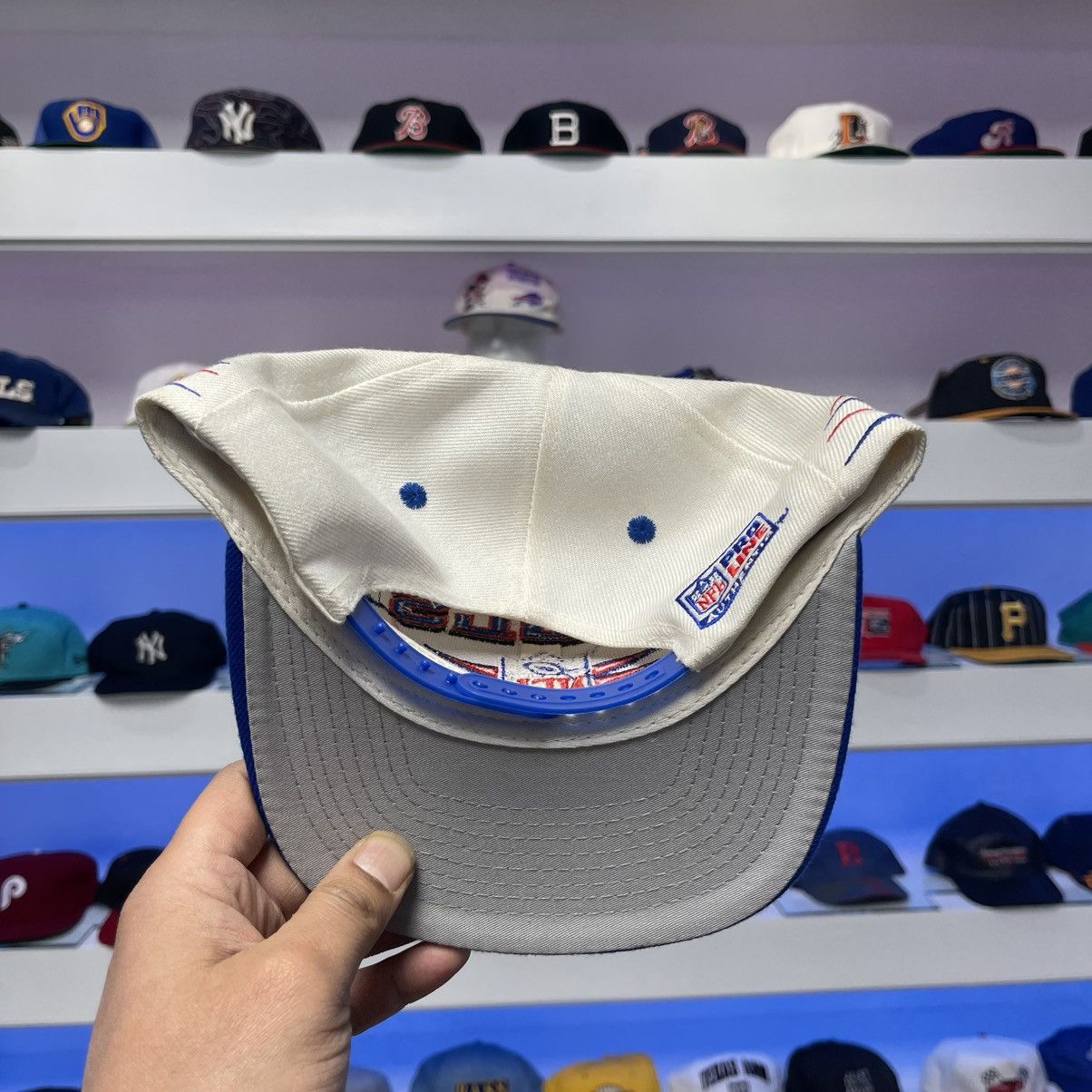 Logo Athletic Vintage Buffalo Bills Logo Athletic Diamond Cut Snap Back Size ONE SIZE - 5 Thumbnail