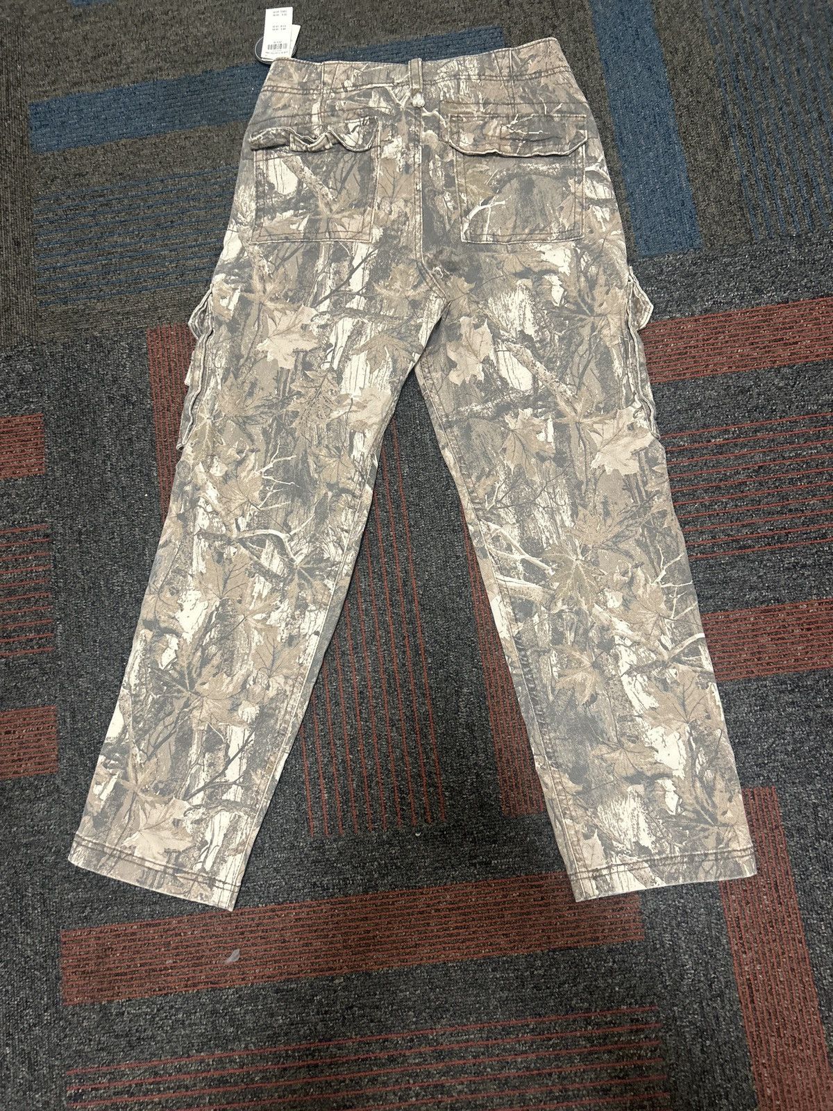 Realtree Real tree loose camo cargos Size US 29 - 1 Thumbnail