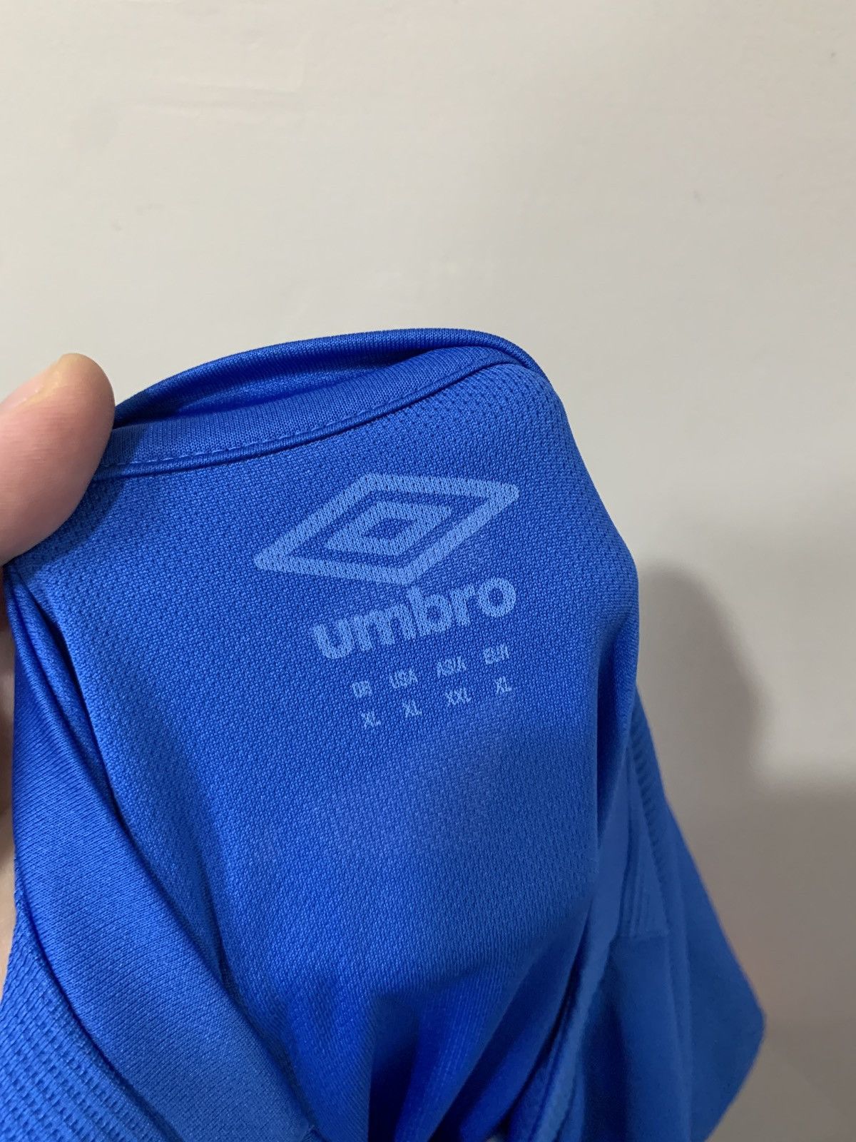 Umbro West Ham United Training Football Shirt Umbro Soccer Jersey Size US XL / EU 56 / 4 - 9 Thumbnail