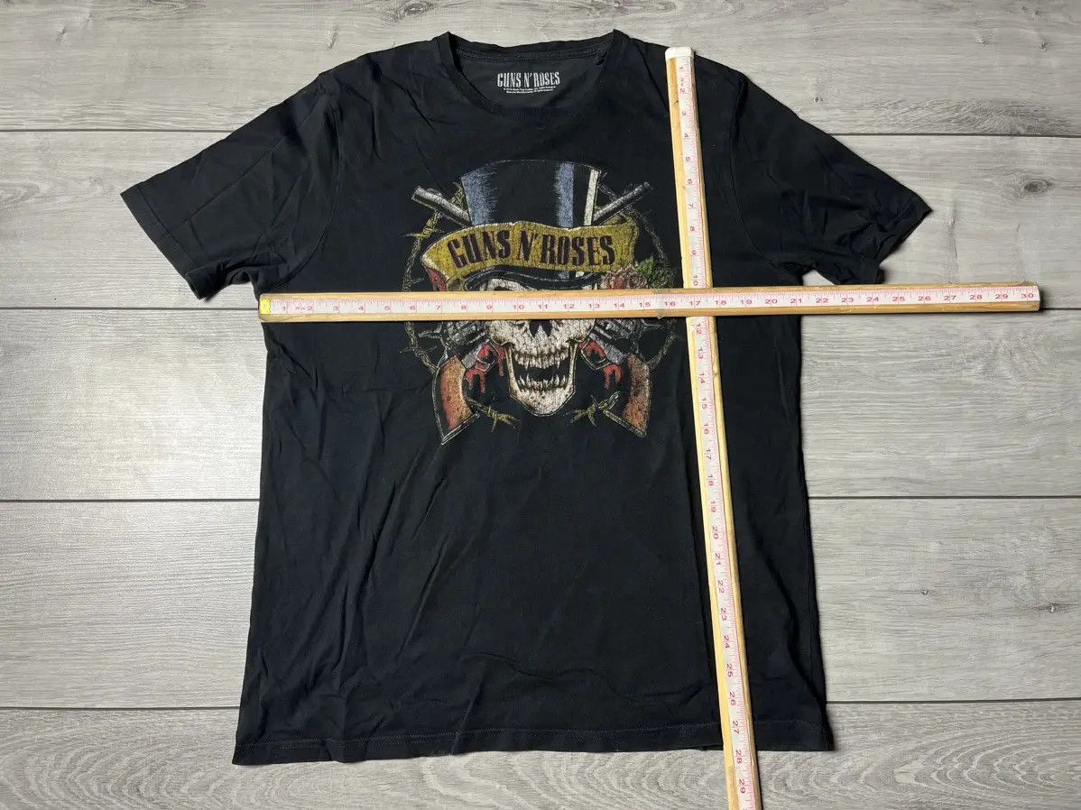 Guns N' Roses Guns N’ Roses tshirt skulls gun size Large Size US L / EU 52-54 / 3 - 5 Thumbnail